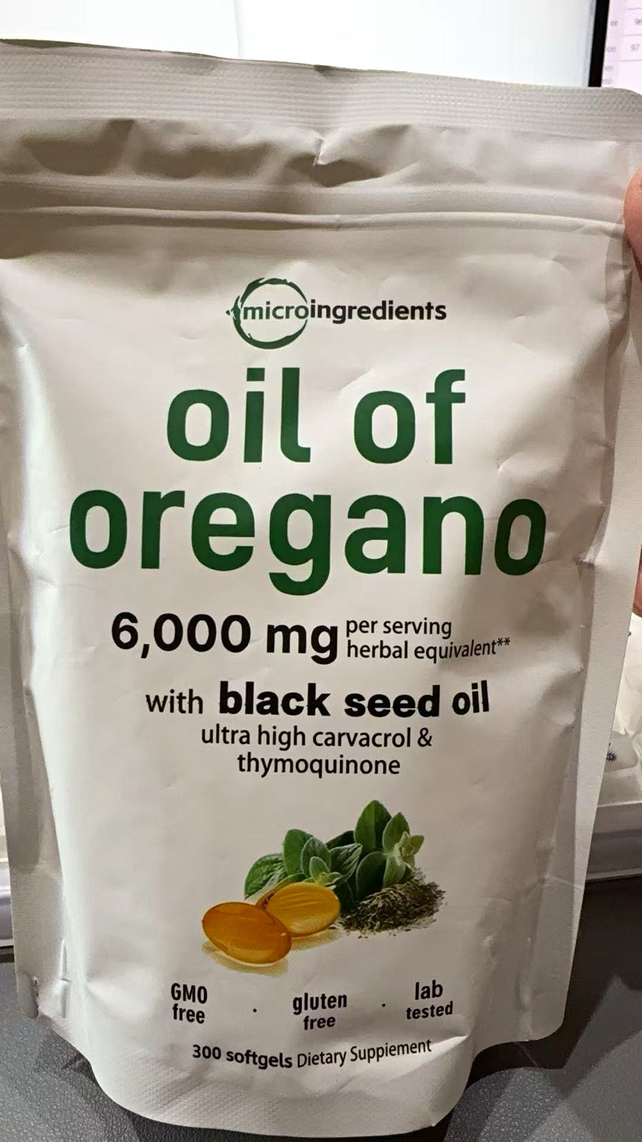 Micro Ingredients Oil of Oregano 6000mg + Black Seed Oil, 300 Softgels GMO-Free