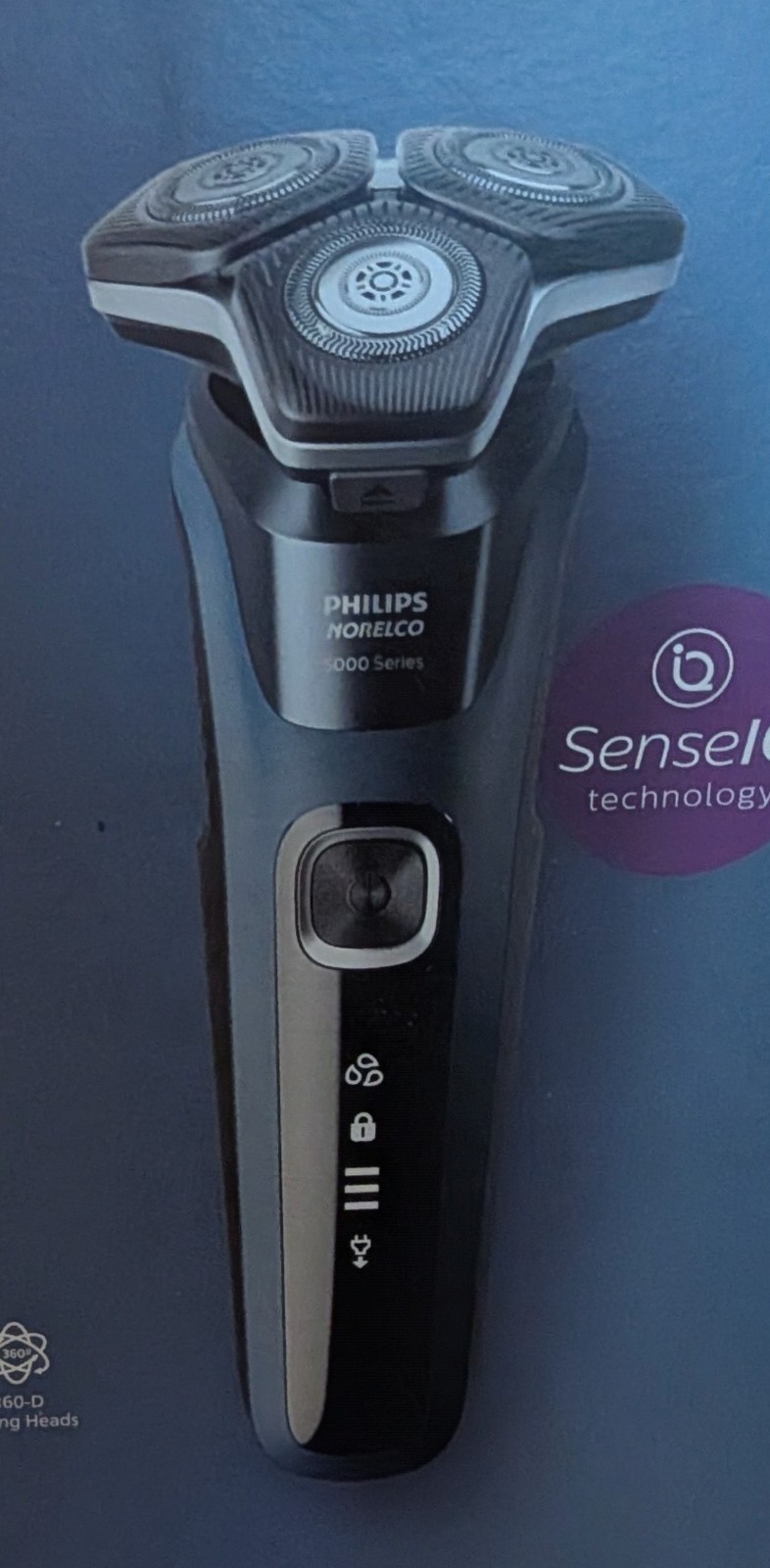 Philips Norelco Shaver 5400 Rechargeable Wet & Dry Shaver *NEW