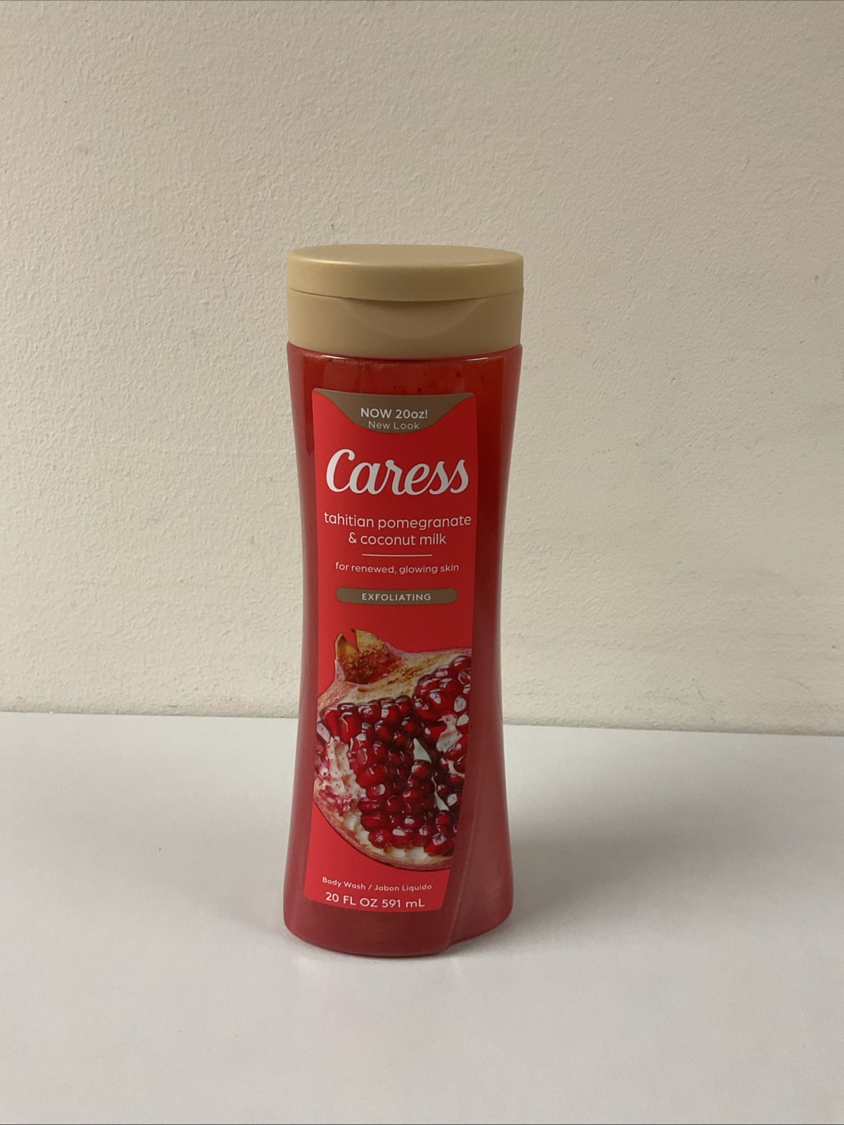 Caress Tahitian Pomegranate & Coconut Milk Body Wash 20 fl oz, B30-24