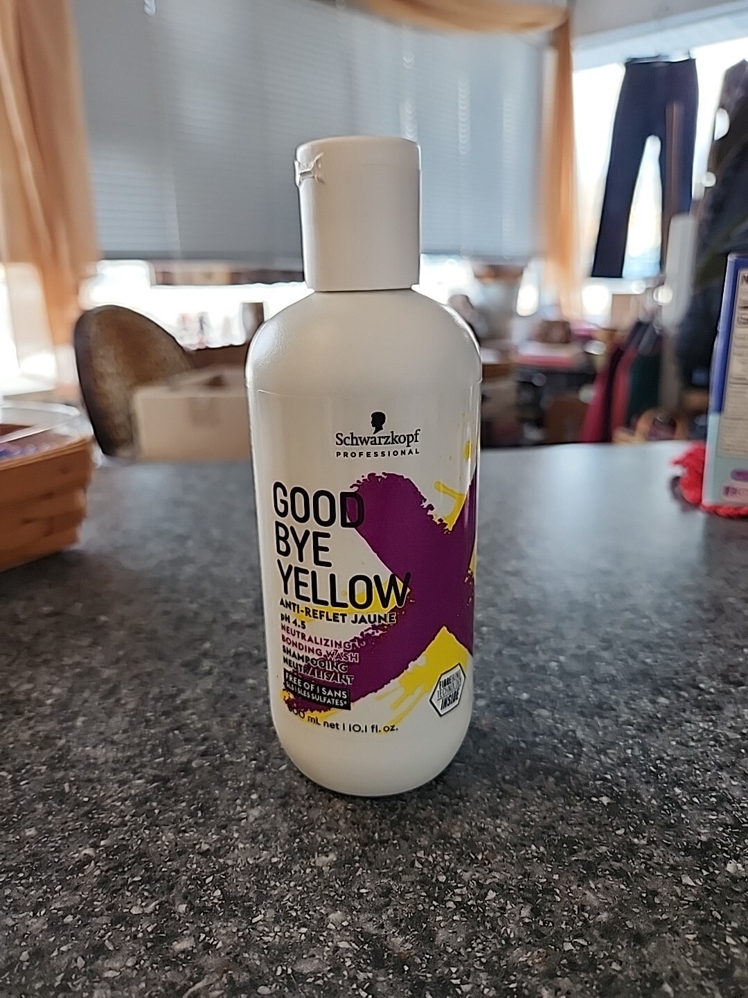 Schwarzkopf GOOD BYE YELLOW Shampoo, 10.1 fl.oz.