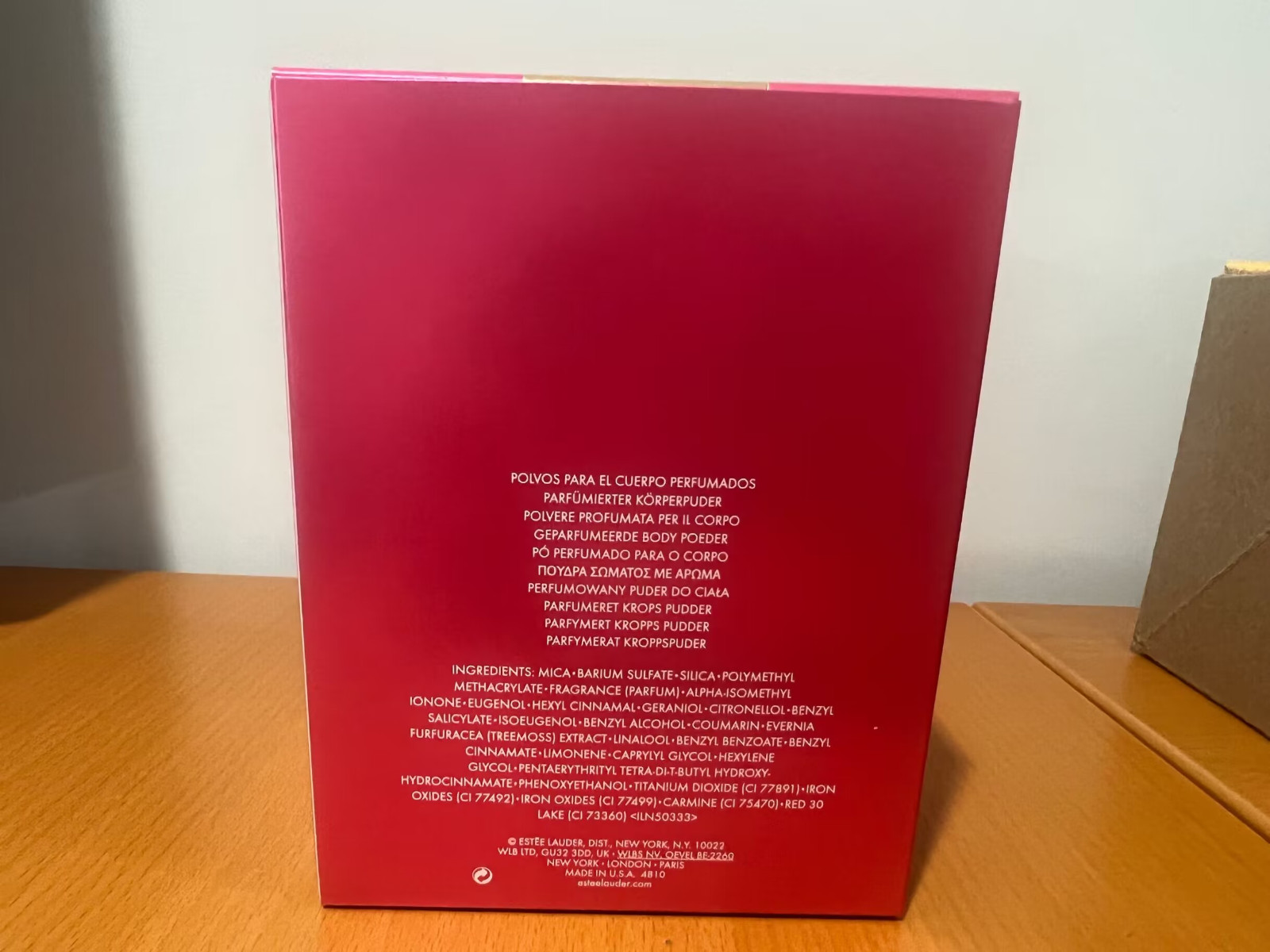 Estee Lauder Beautiful Perfumed Body Powder with Puff, 3.5oz/100g,NIB