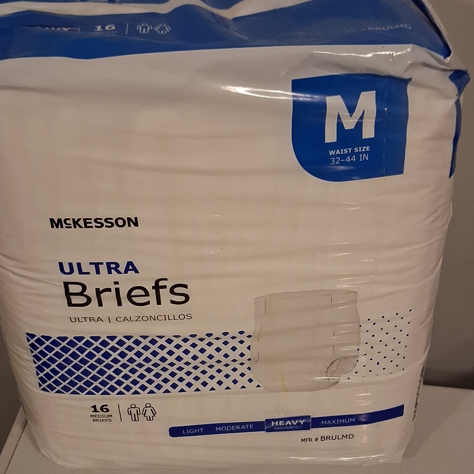 McKesson Ultra Briefs Incontinence Briefs Heavy Absorbency M 32-44 in 16 Ct