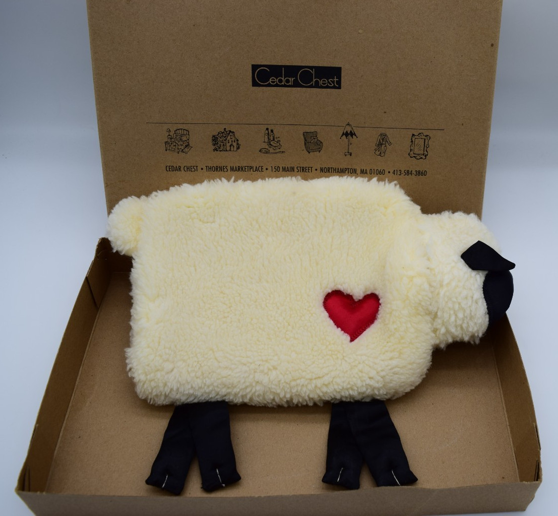 Vintage Sheep Hot Water Bottle with Cover – Lamb with Heart – Soft & Cozy
