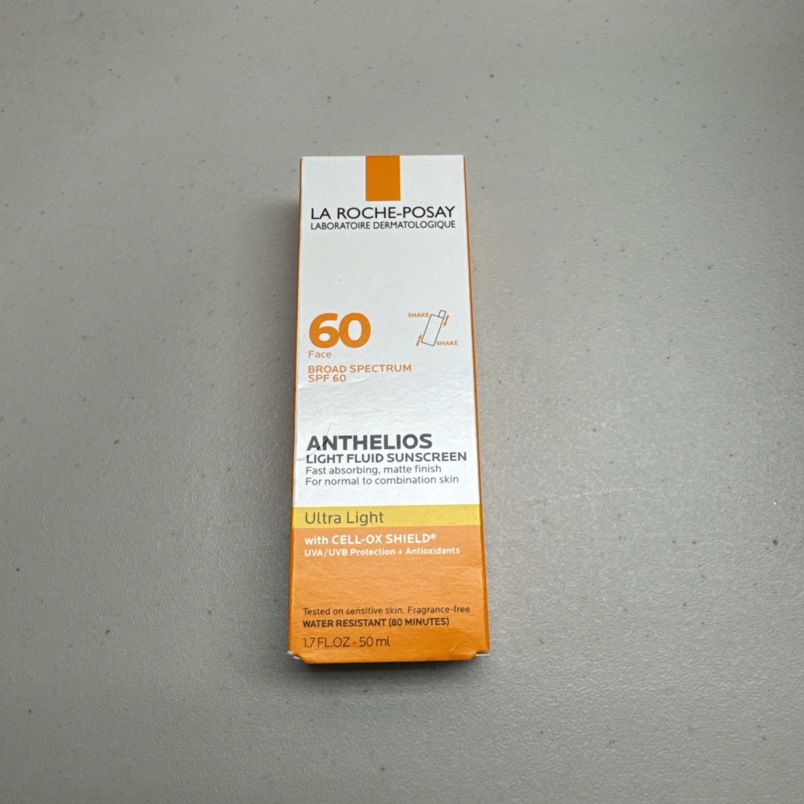 La Roche-Posay Anthelios Ultra Light Facial Sunscreen SPF 60 Exp. 10/2025+