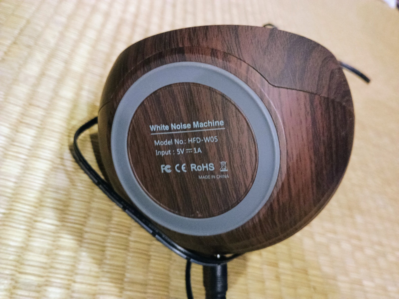 Housbay White Noise Sound Machine Wood Grain Model HFD-W05 Sleep Aid Works