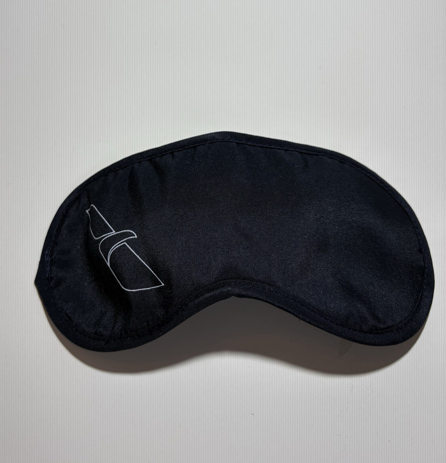 Black Polyester Single Sleep Mask for Travel Airline Use MPN: Does Not Apply