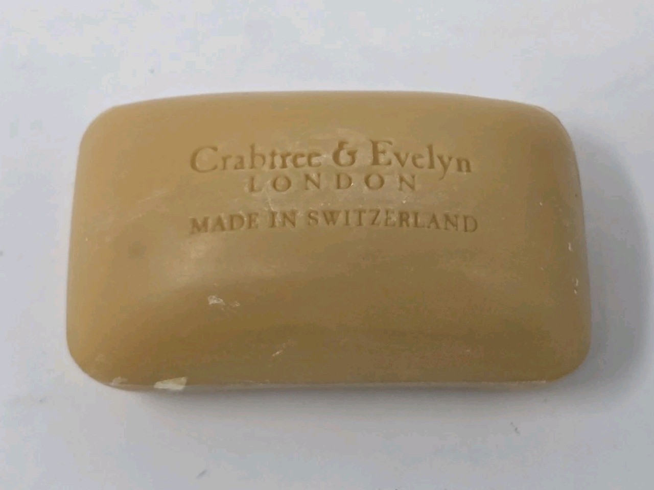 Vtg Crabtree & Evelyn Sandalwood Soap Bar Made In Switzerland 3.5 Oz