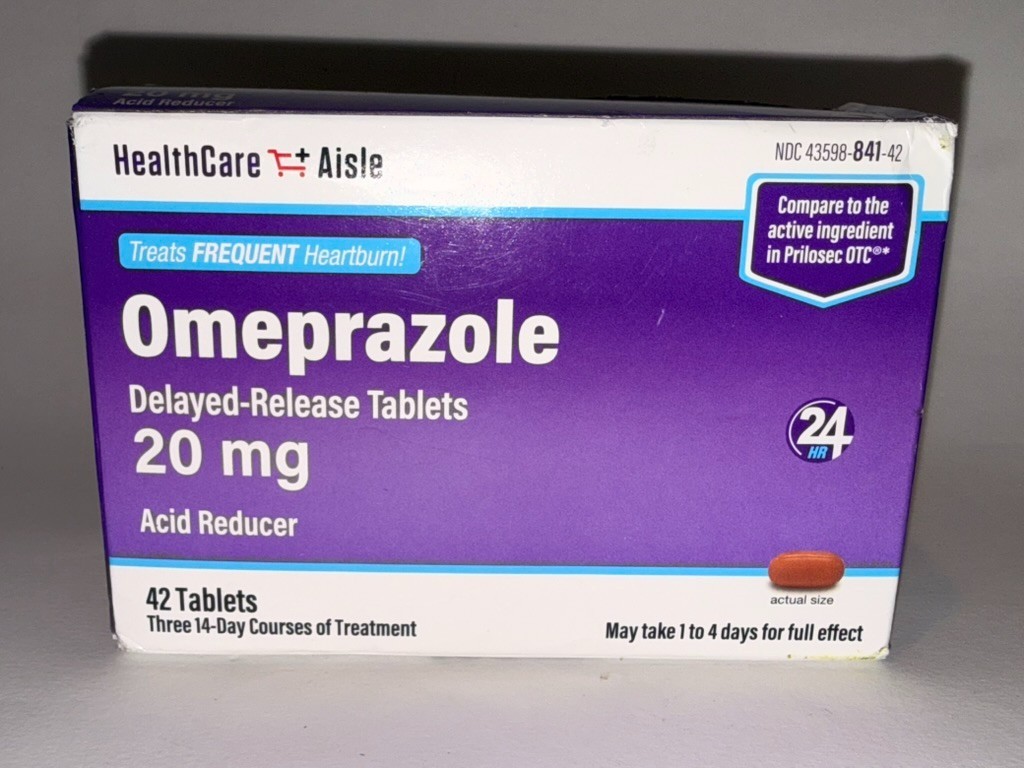 Omeprazole 20 Mg 42 Delayed-Release Acid Reducer Capsules Exp 09/2026
