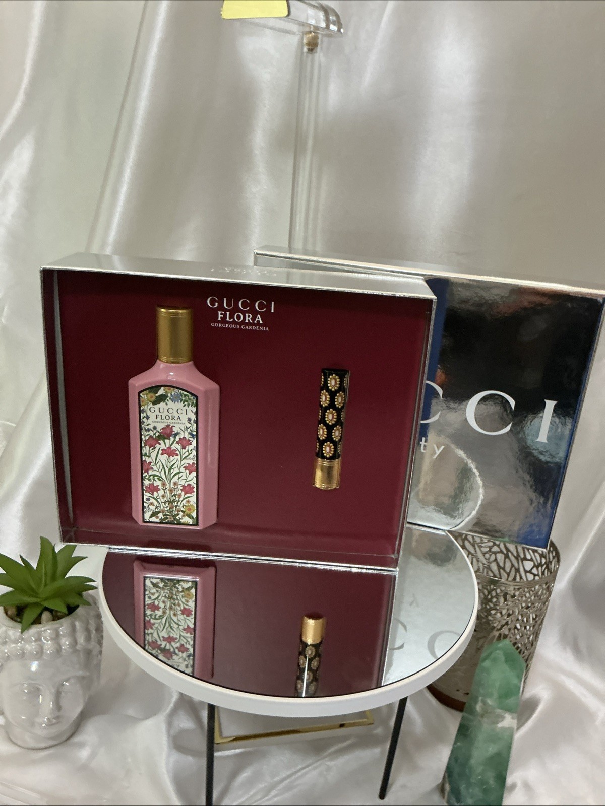 Gucci Ladies Gucci Flora Gorgeous Gardenia 2pcs EDP Gift Set Fragrances