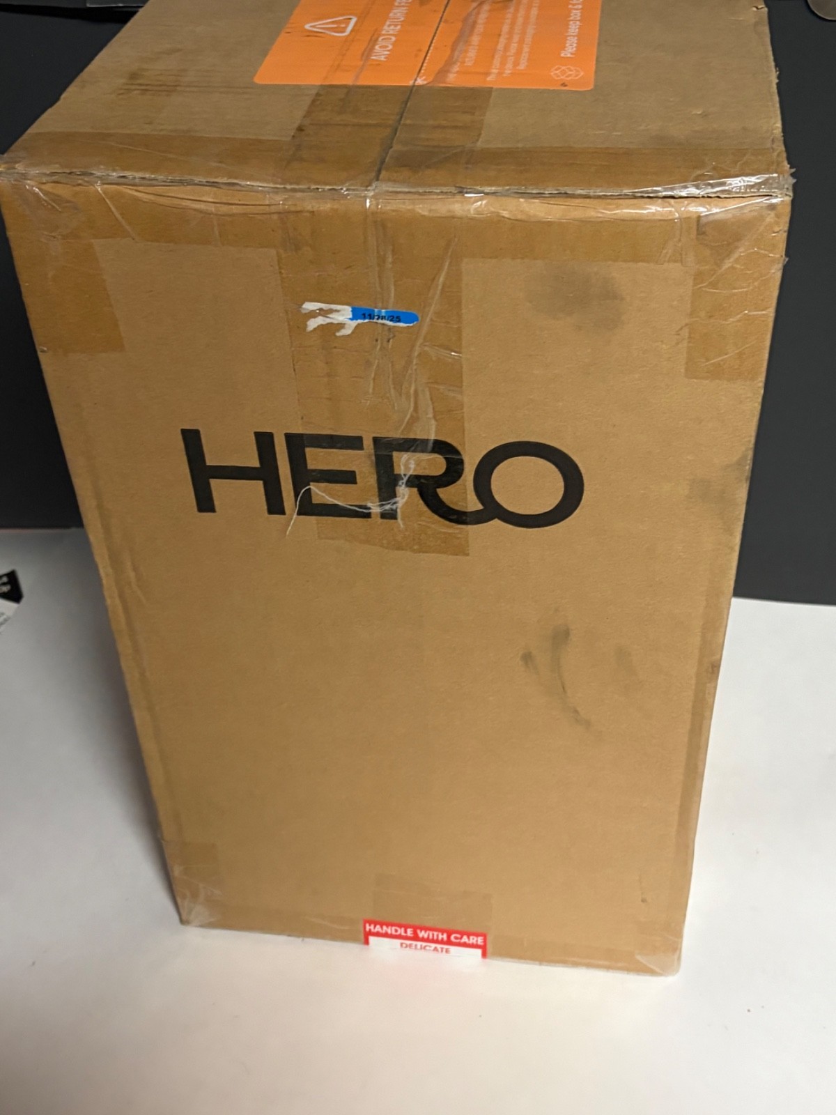 Hero Model H100 Smart Medicine Pill Organizer And Dispenser W/ Box + Key Sealed