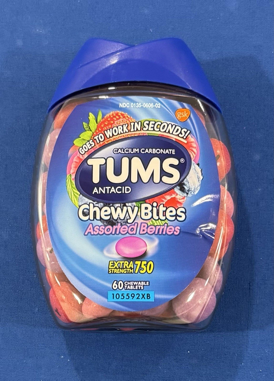 TUMS Chewy Bites Extra Strength Assorted Berries 750mg 60 Ct Exp 2028/07