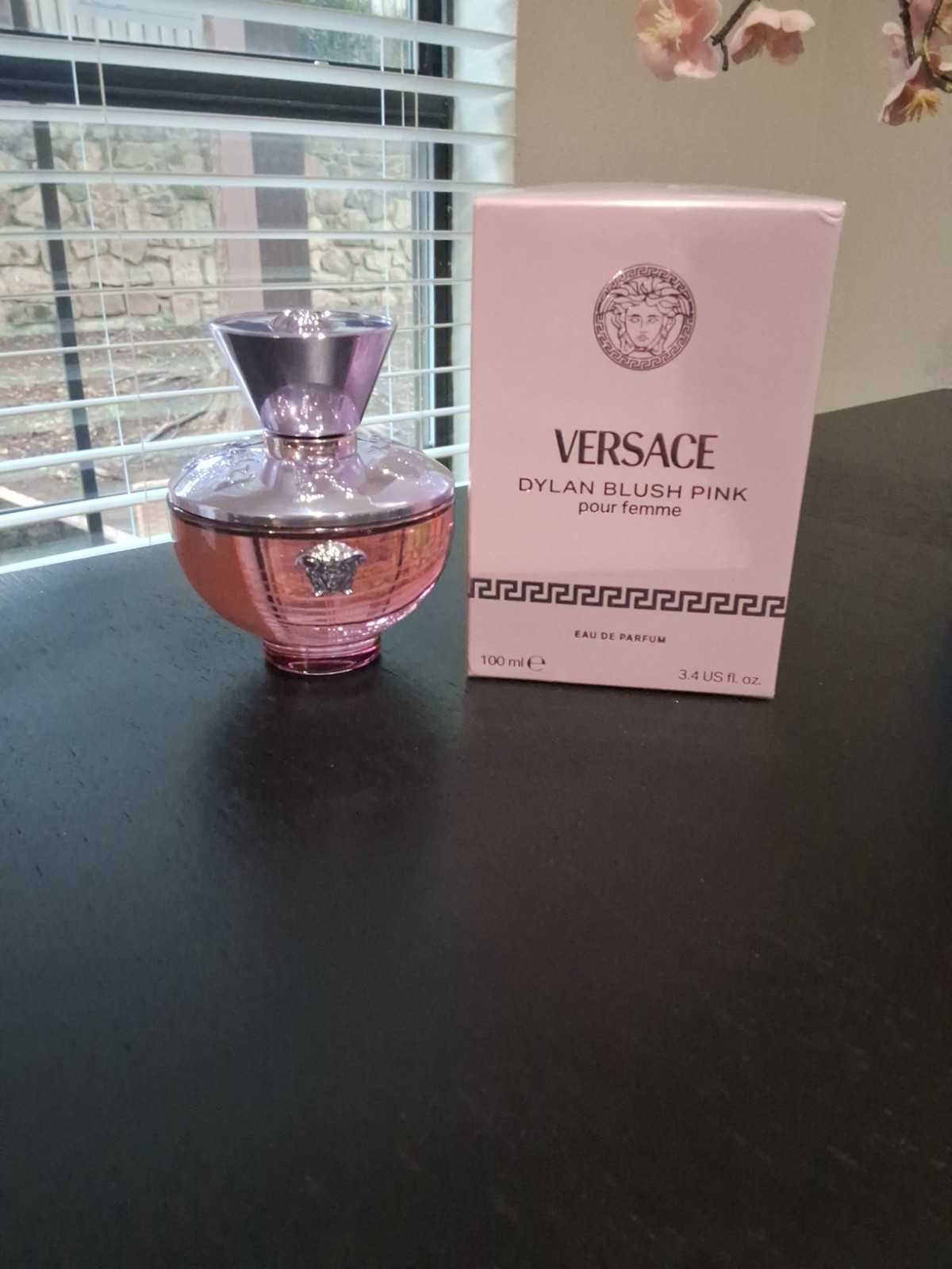 Versace Dylan Blush Pink 3.40z EDP (New Sealed)