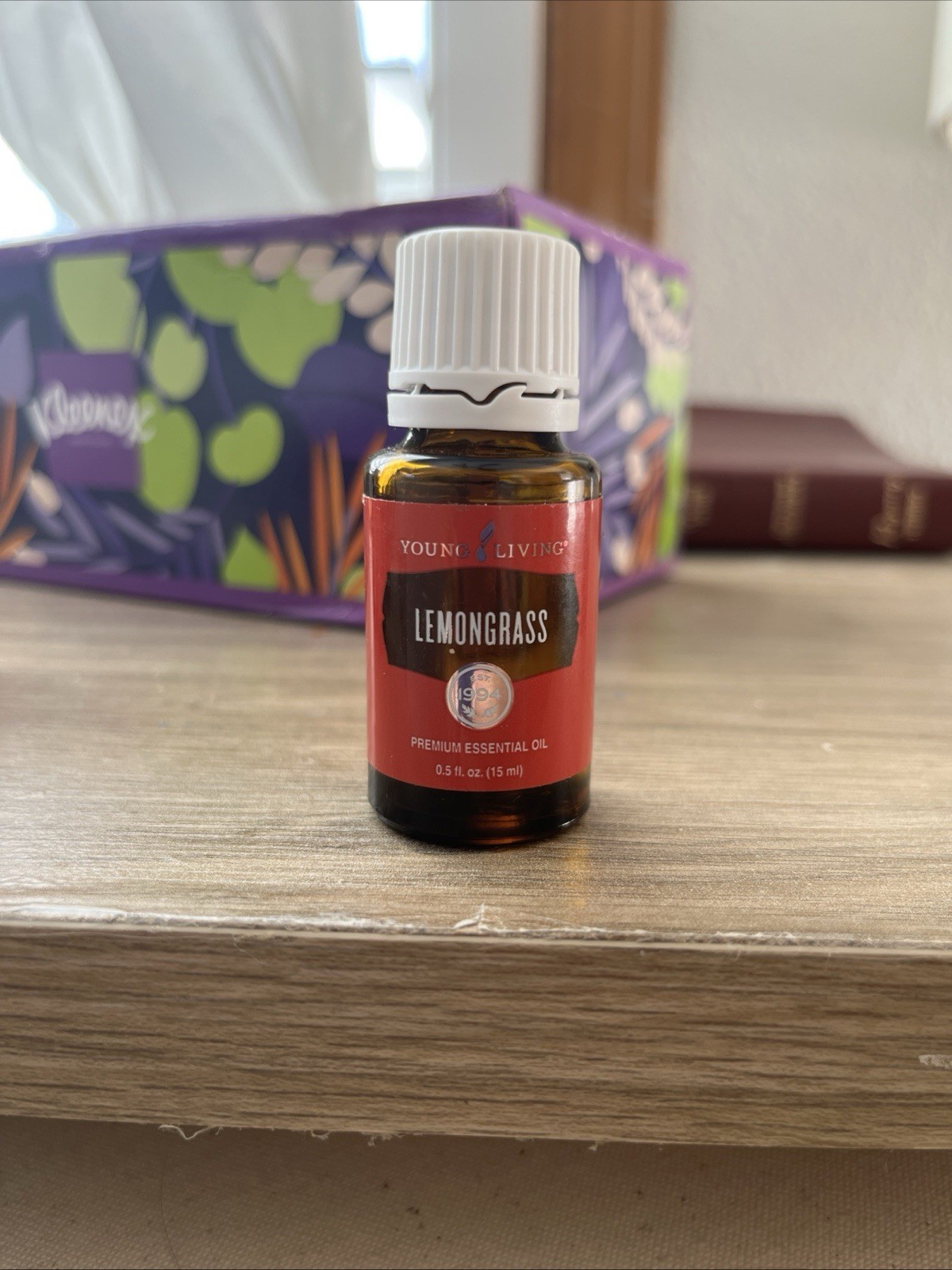 Young Living Lemongrass Essential Oil – 15ml (0.5 oz) Authentic Sealed Bottle
