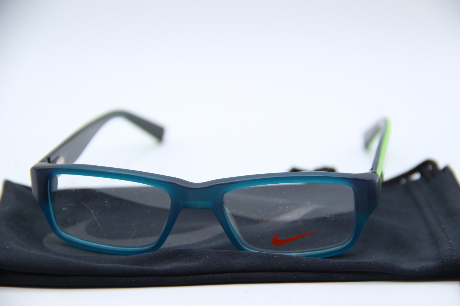 NEW NIKE 5529 MATTE TEAL 300 AUTHENTIC DESIGNER EYEGLASSES W/CASE 43-15