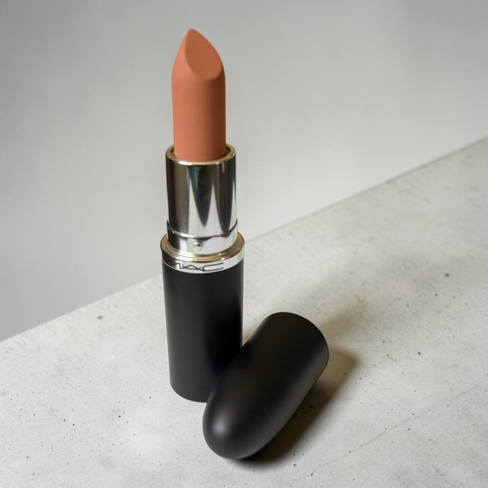 M·A·C Macximal Silky Matte Lipstick **631 YASH** Full Size – NIB