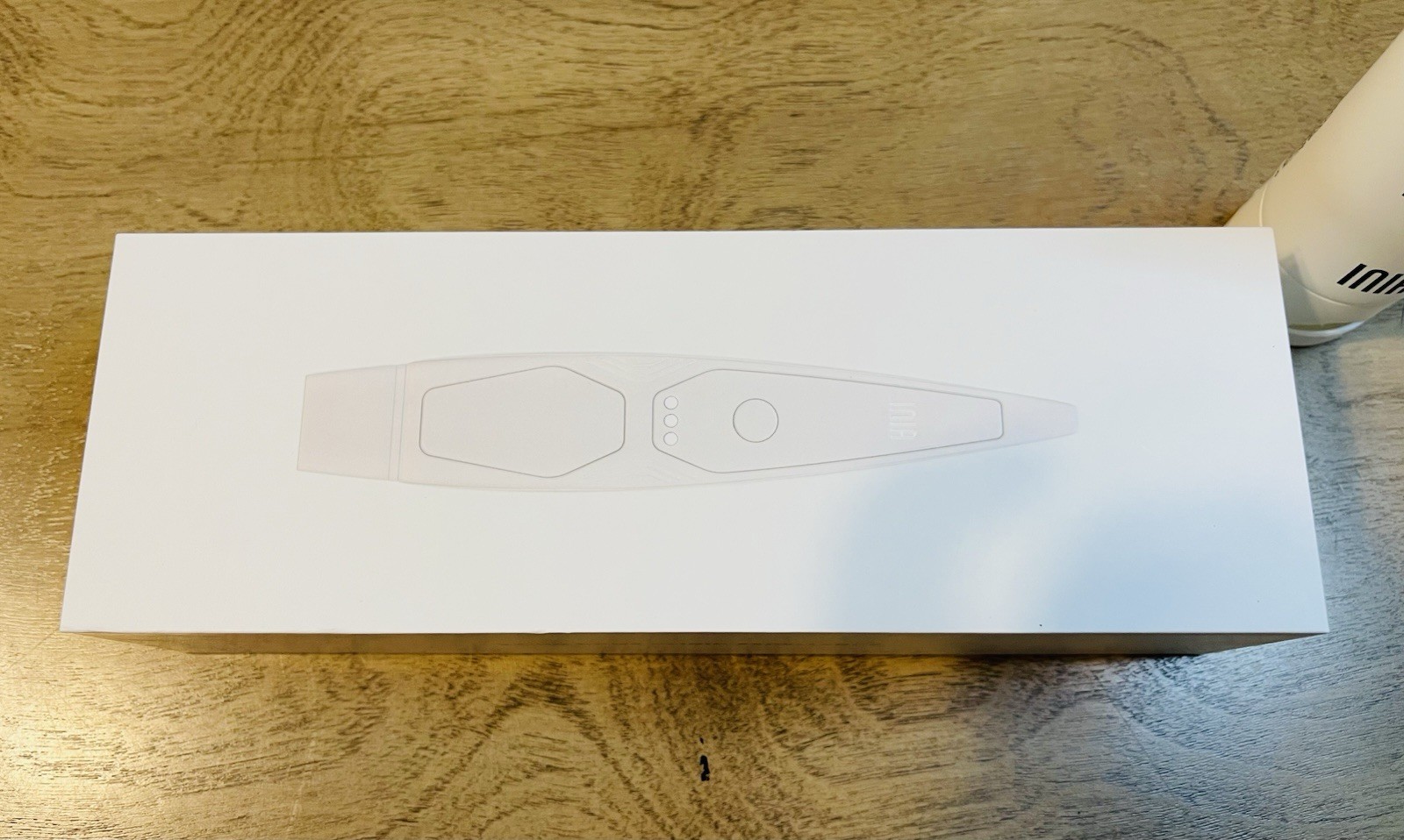INIA LUMIN EYE Skincare Device