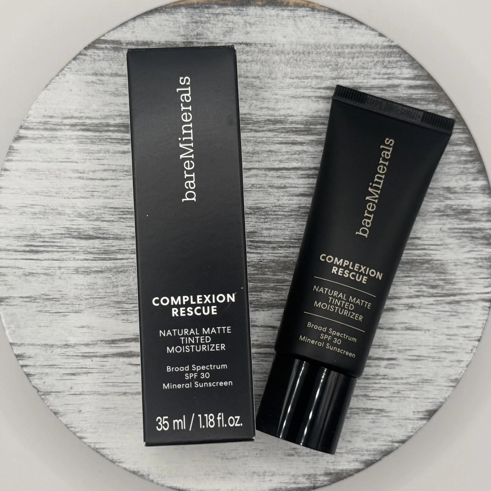 bareMinerals Complexion Rescue Matte Tinted Moisturizer SPF 30 CHESTNUT 09 2025+