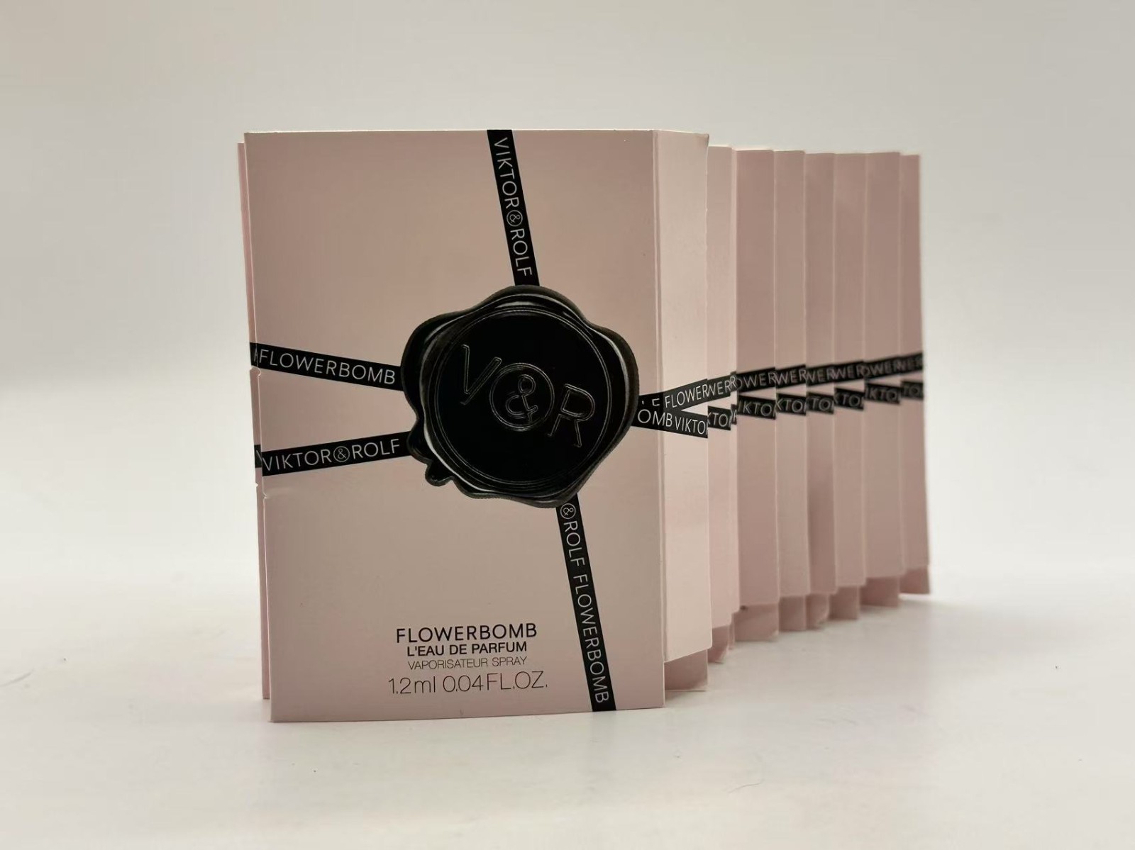 LOT OF 10 FLOWERBOMB BY VIKTOR & ROLF PERFUME SAMPLES 1.2ML*10