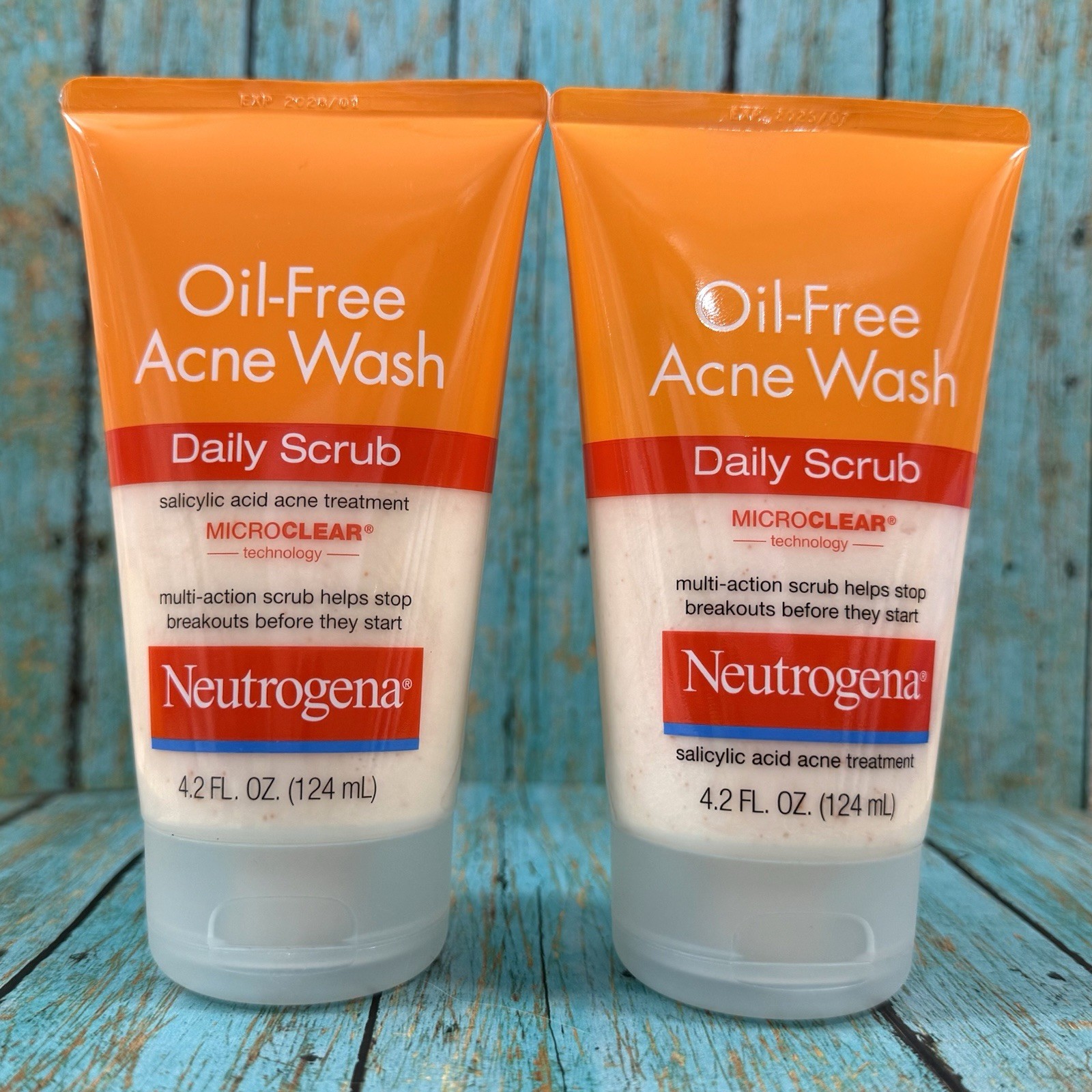 Neutrogena Oil-Free Acne Face Wash Daily Scrub W/ Salicylic Acid 4.2 Exp2028/01