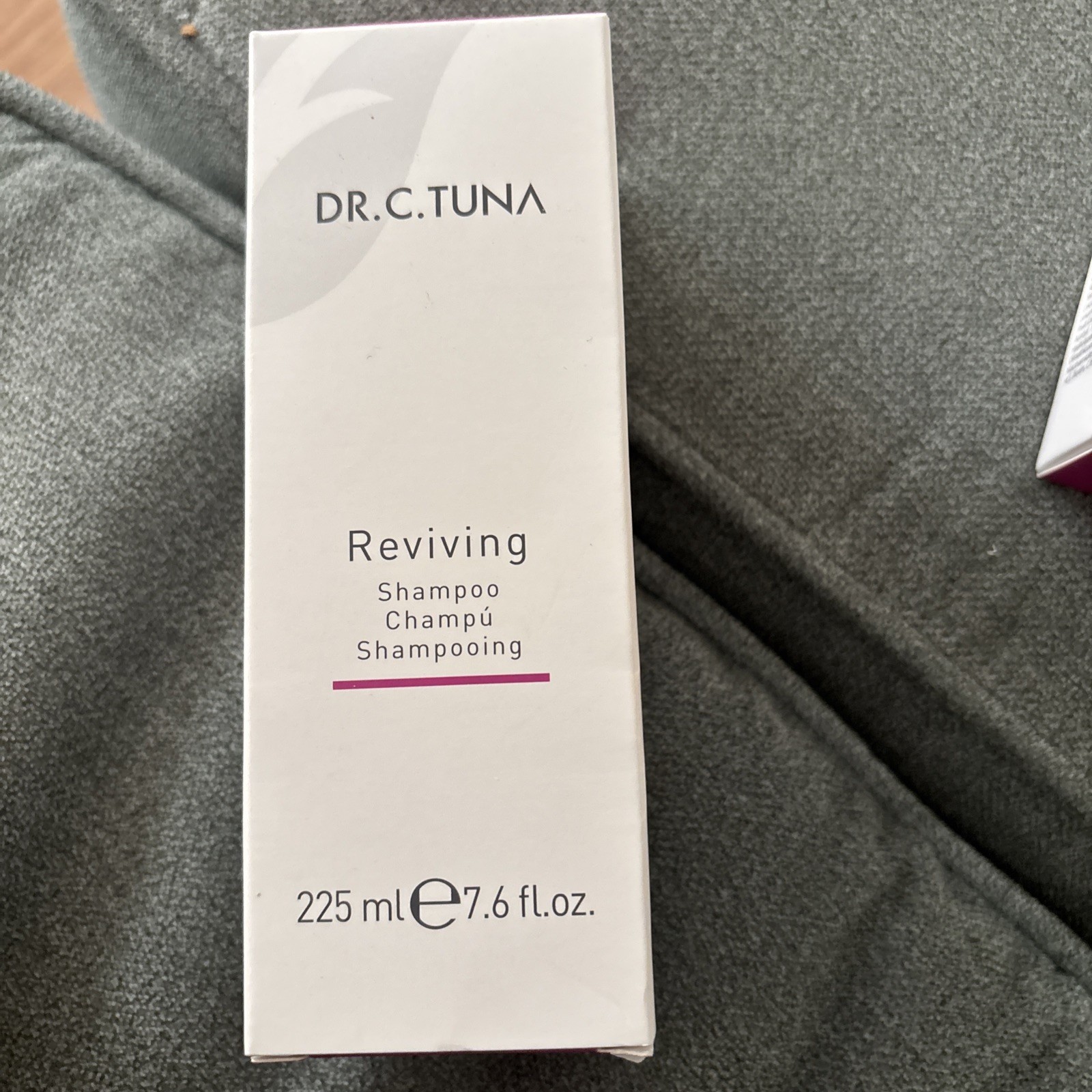 FARMASI DR. C. TUNA REVIVING SHAMPOO 225mL 7.6oz NEW PRODUCT LINE SAME DAY SHIP