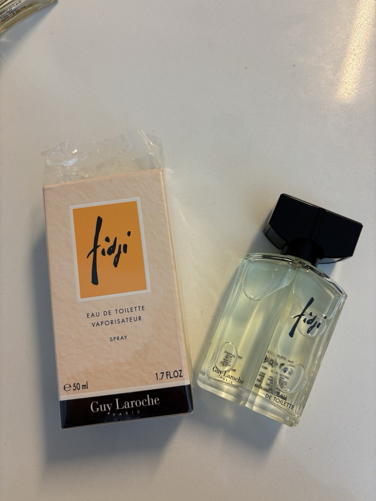 Guy LaRoche Fidji Eau de Toilette 1.7 Oz Open Box
