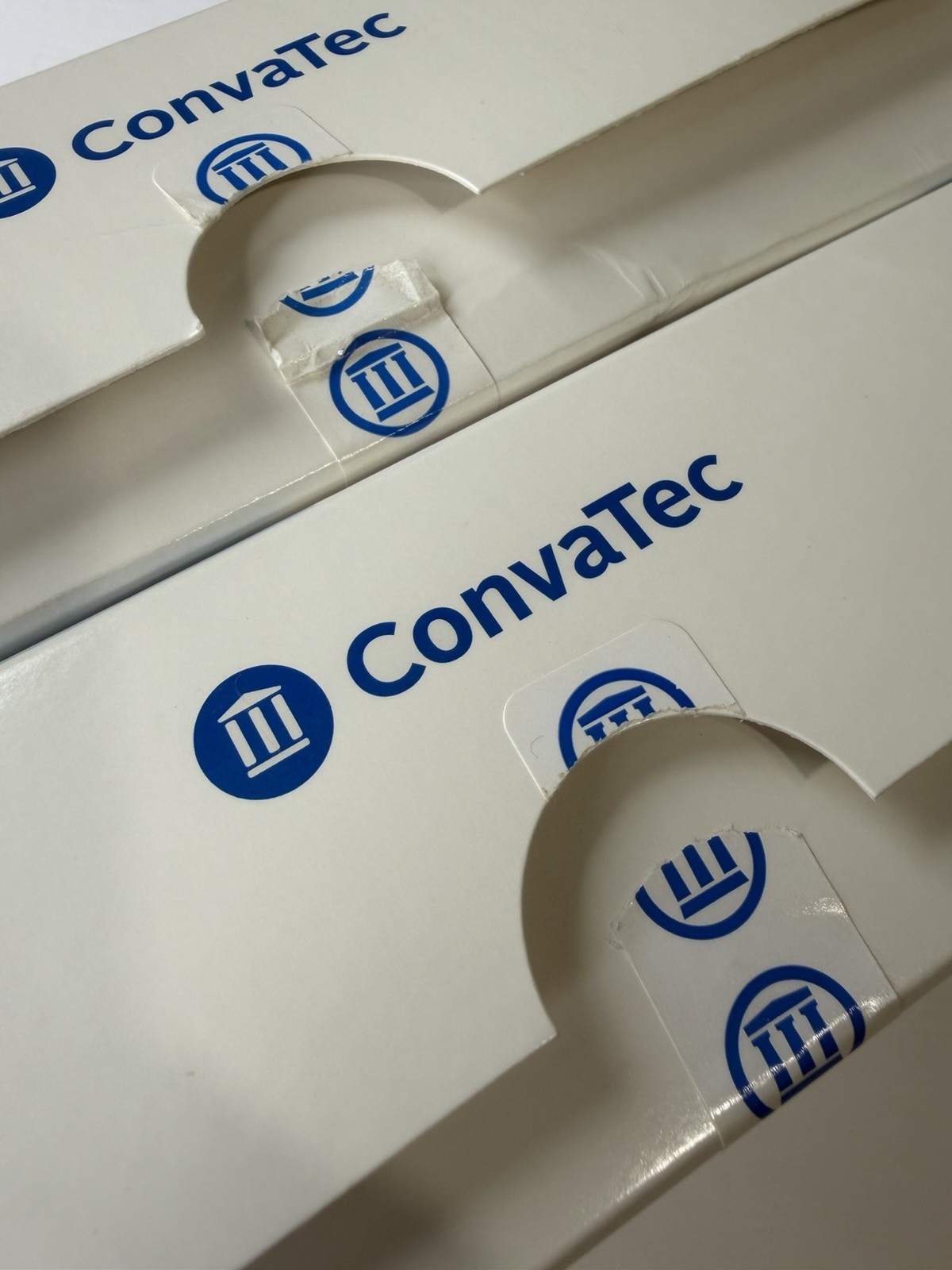 ConvaTec 413312 Natura Drainable Pouch, Transparent InvisibleClose 1-3/4 45mm