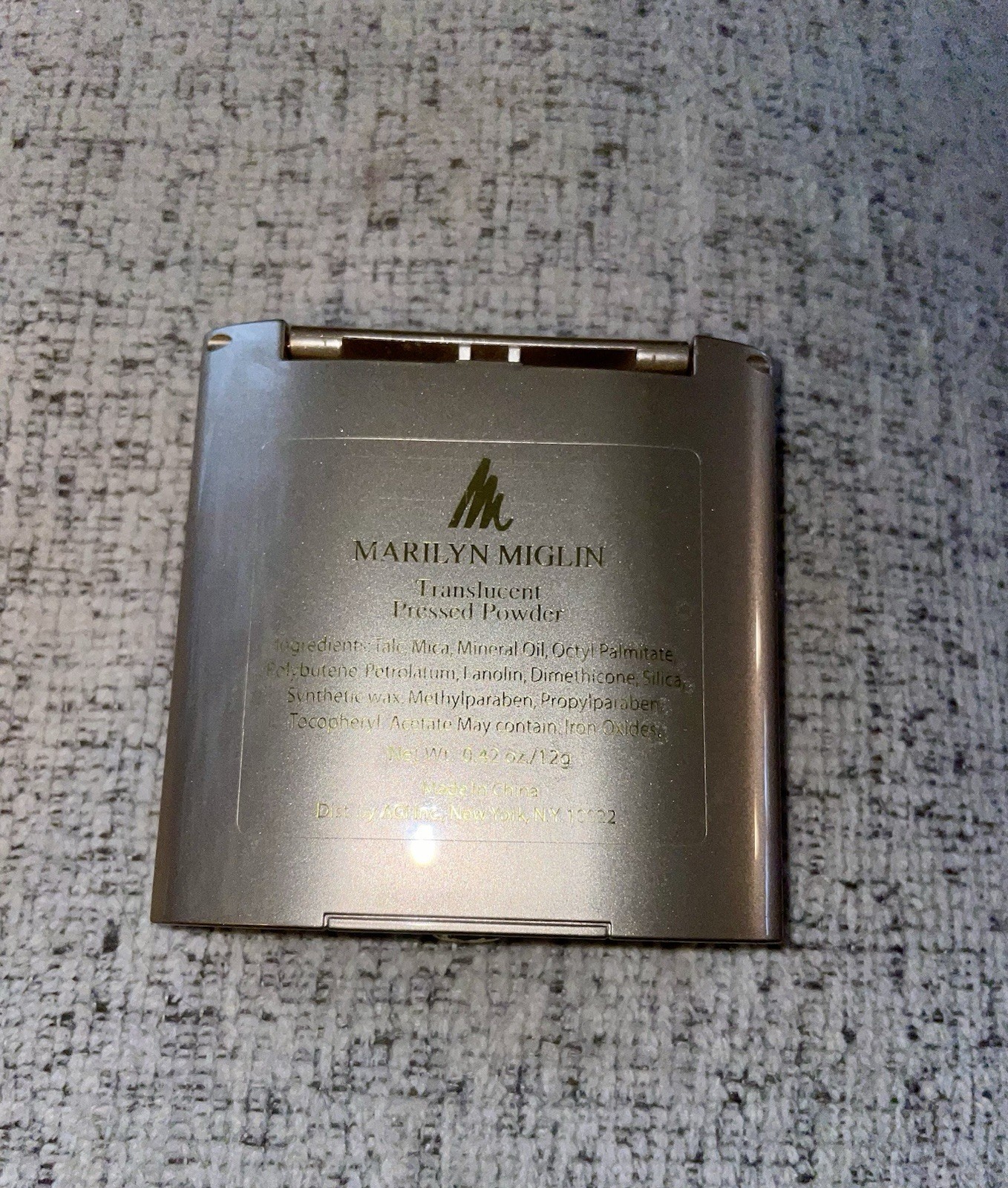 Marilyn Miglin Translucent Pressed Powder 0.42 oz (12g). Vintage. New.