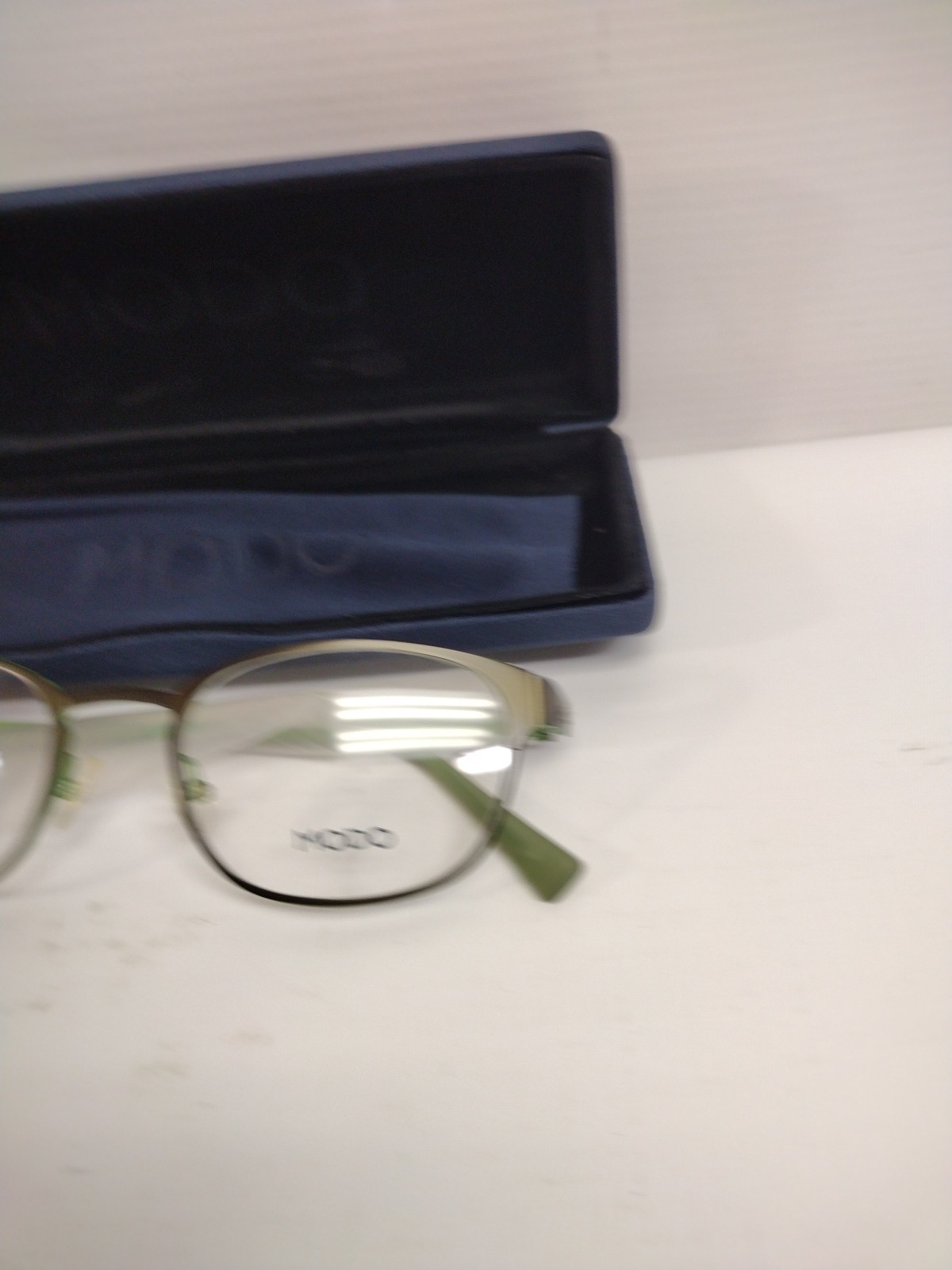 New MODO 4034 Women’s Ultra-Light Titanium Round Glasses in Green | 48mm 19-140