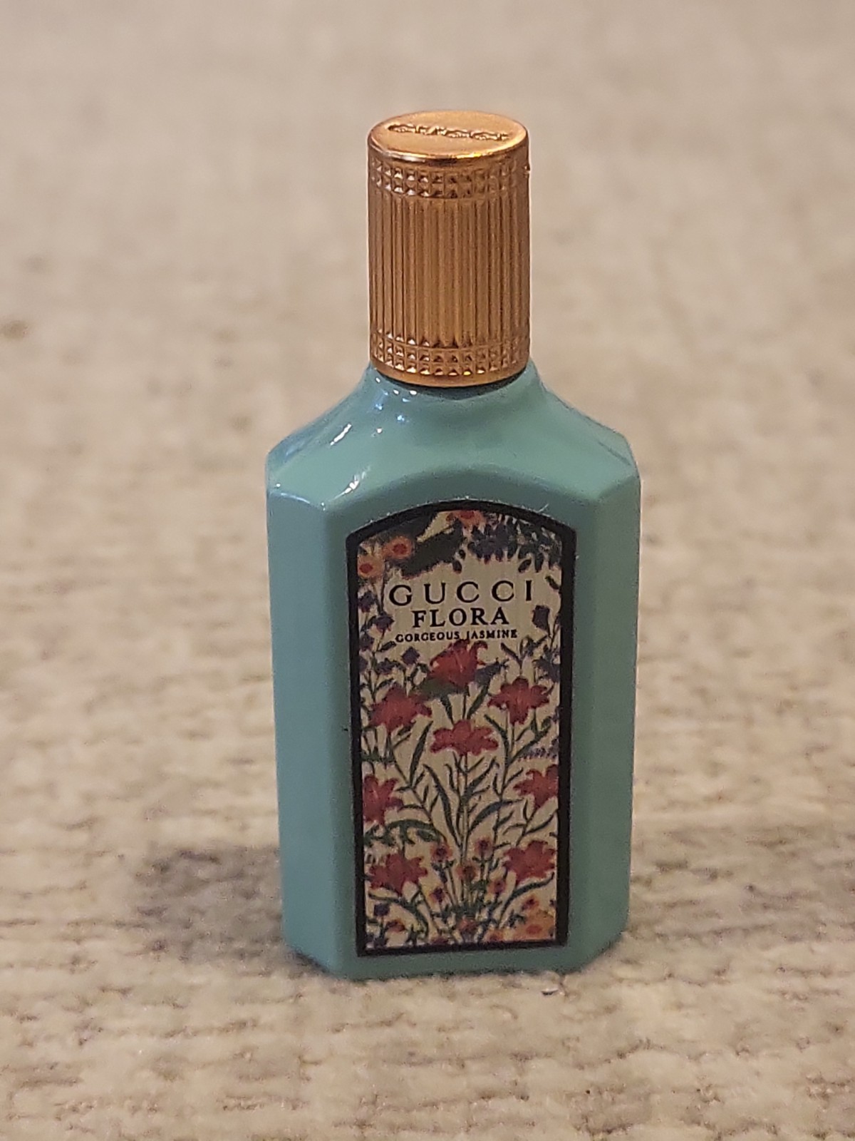 Gucci Flora Gorgeous Jasmine Eau De Parfum Travel Size Perfume 5ml/0.16floz