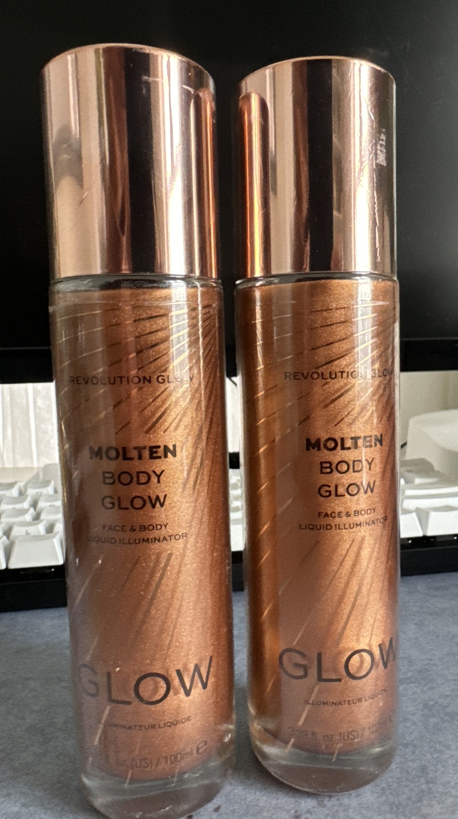 Makeup Revolution, Molten Body Glow, Color Bronze Face & Body 100ml Set Of 2