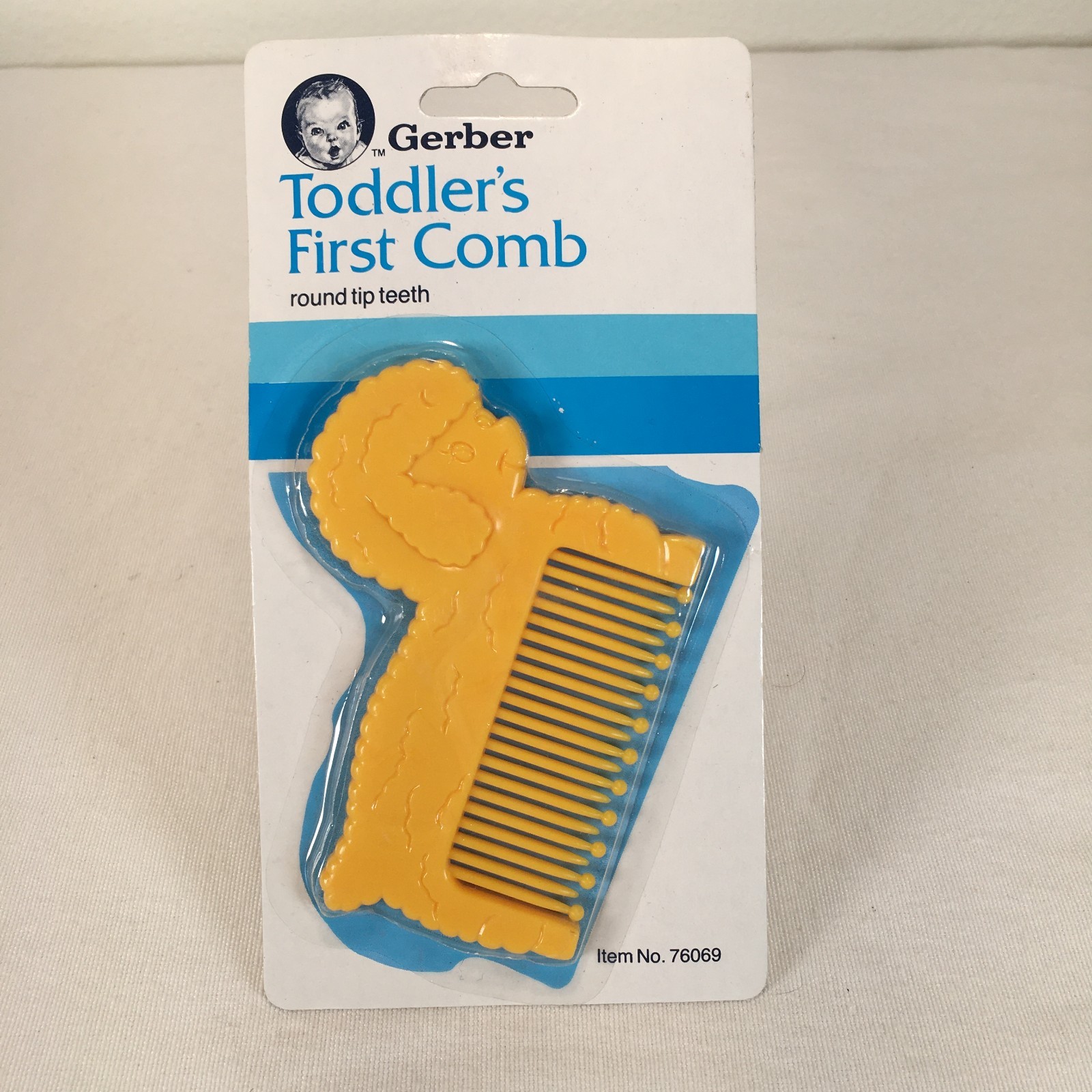 Vintage 1989 Gerber Toddler’s First Comb Round Tip Teeth Yellow Lamb New Sealed