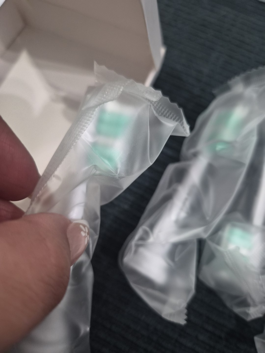 16 Pack Toothbrush Replacement Brush Heads for Philips Sonicare HX9024 New