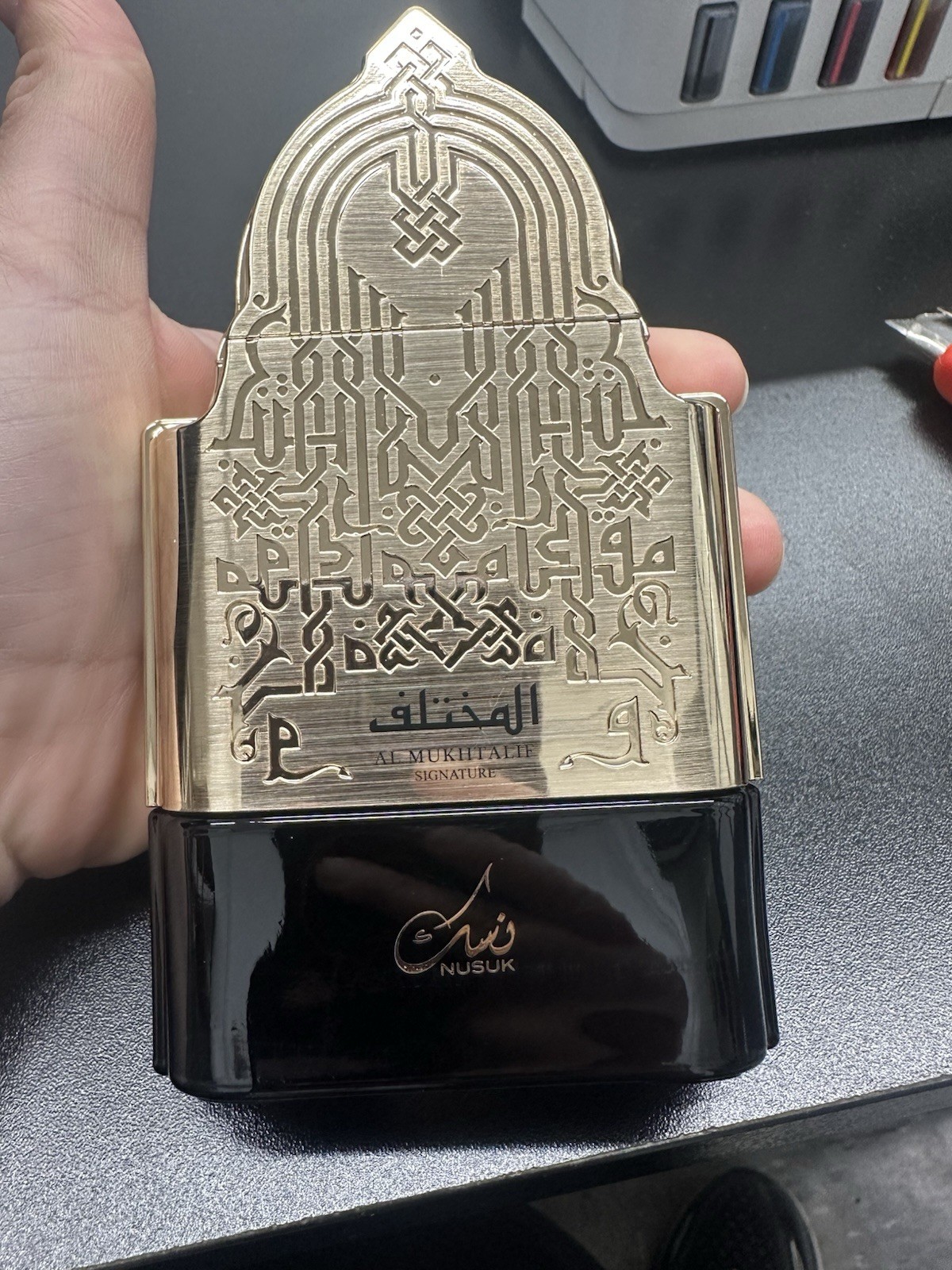 Nusuk Al Mukhtalif Signature Extrait De Parfum Spray For Men 3.4 Oz / 100 ml New