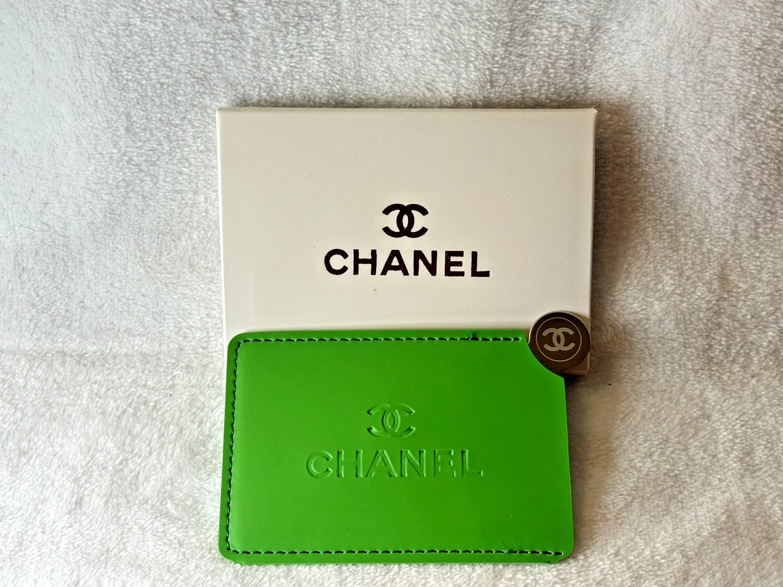 NIB ~ Green CHANEL GWP Pocket Purse Mirror w/ CC In Vegan Leather Sleeve Holder
