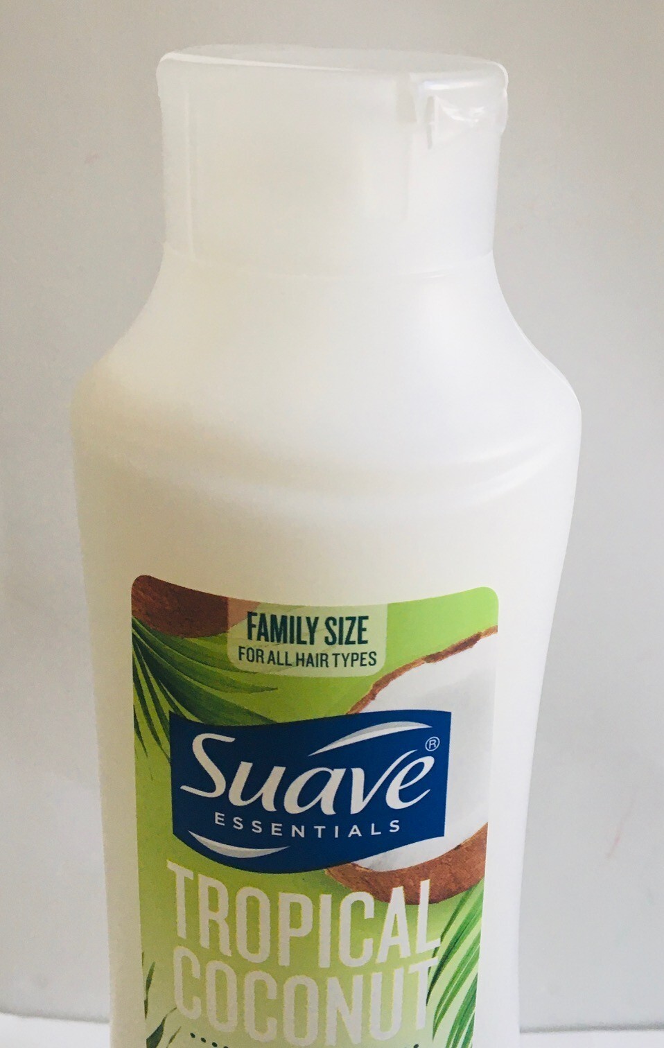 Sauve Tropical Coconut Nourishing Shampoo & Conditioner Set Family Size