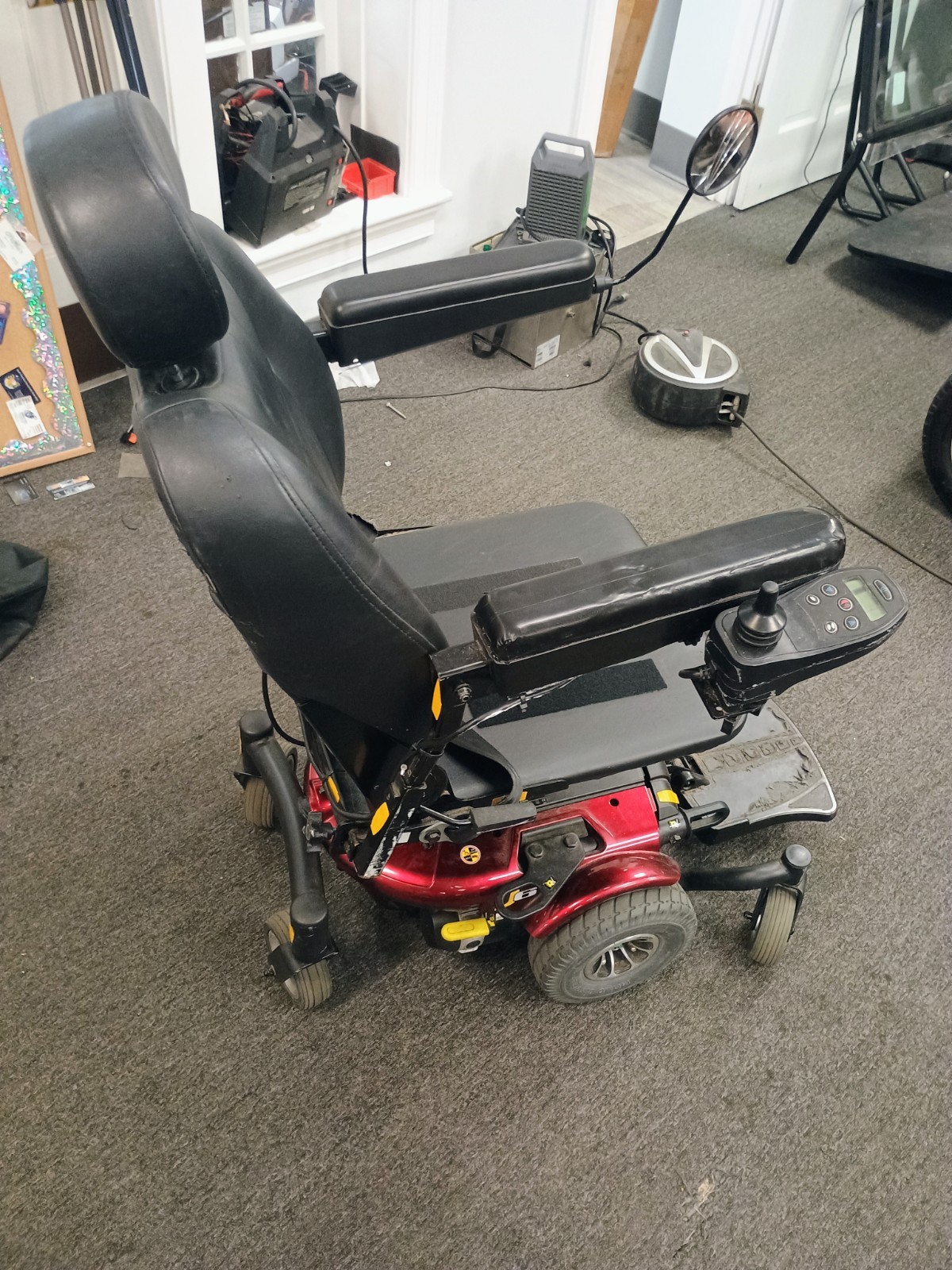 2023 Quantum Q6 Power Wheelchair