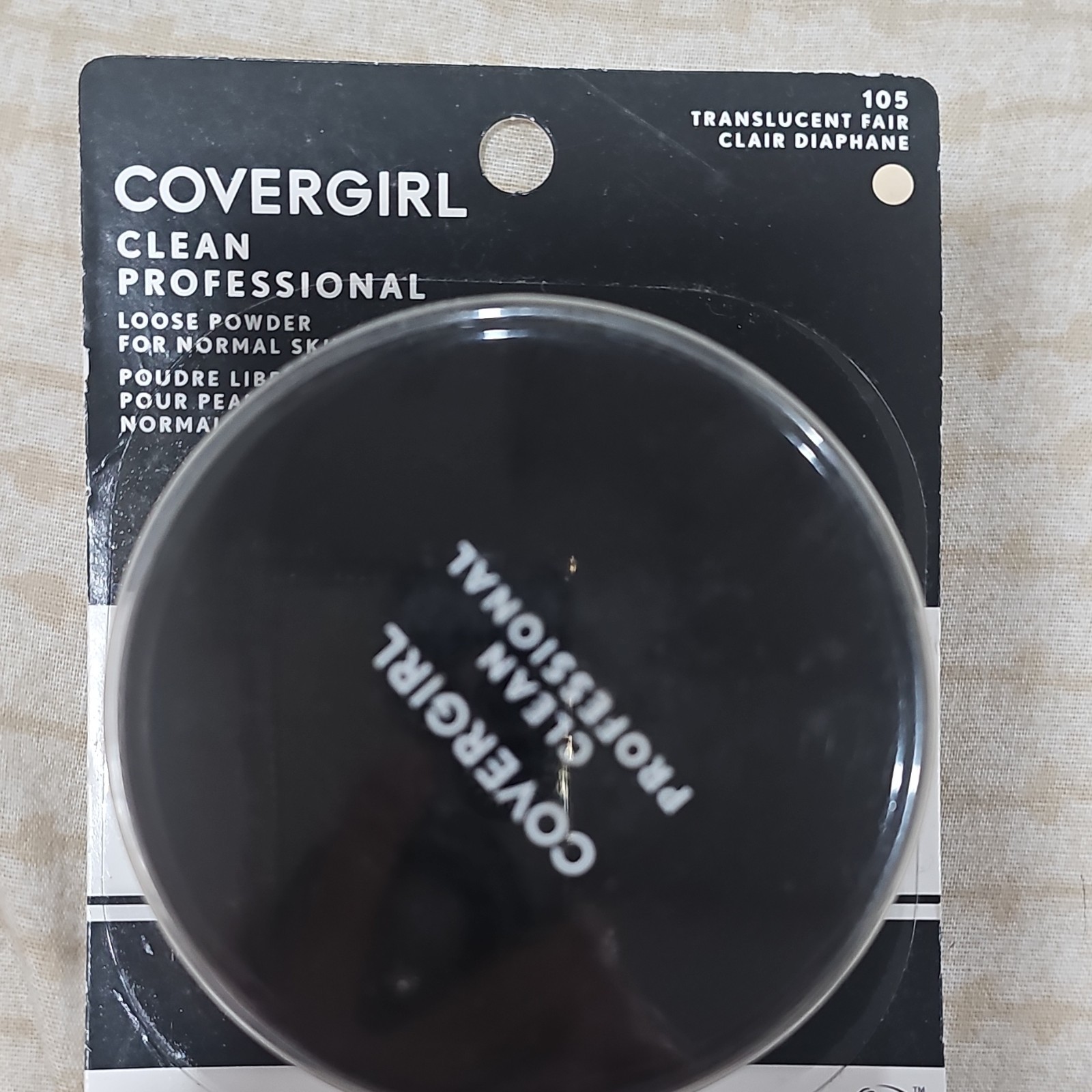 COVERGIRL Clean Professional Loose Powder 105 Translucent Fair Matte Sheer
