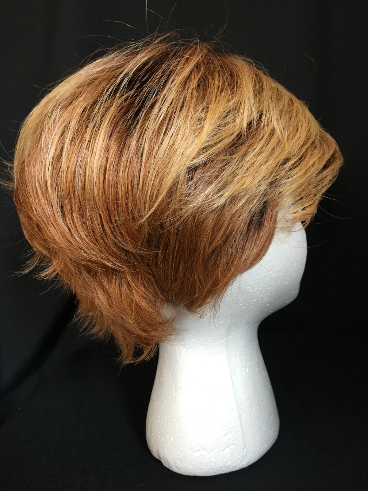 Toni Brattin 345 Anytime Regular Classic Red Blonde Short Textured Layered Wig