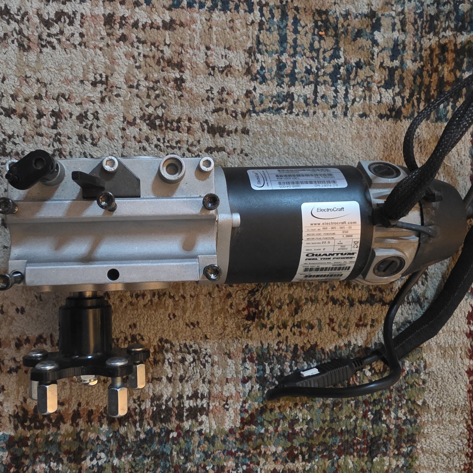 Quantum Q6 Edge(2.0-2.0x/3) Motors, Qlogic 2 ×2, tri-array stealth, all cables