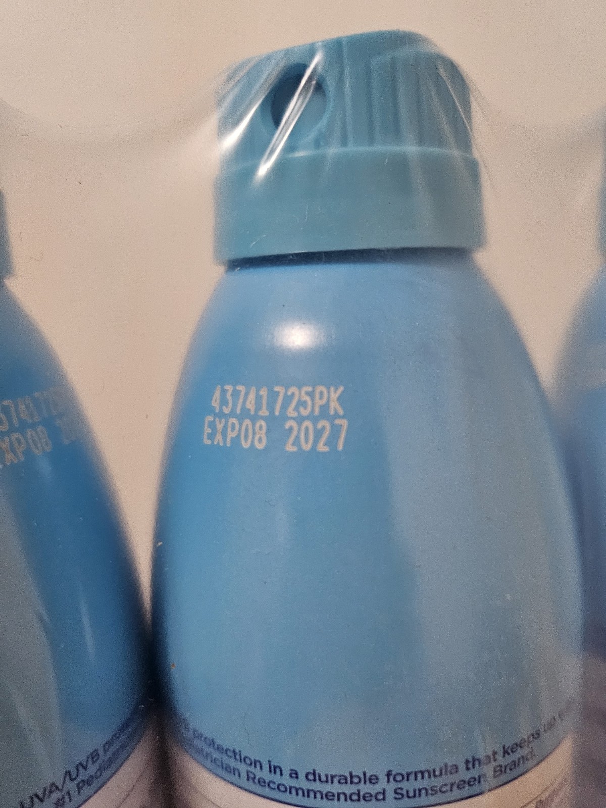 Coppertone Kids Sunscreen Spray SPF 50 8.3 oz Family Size 3-Pack [EXP: 08/2027]