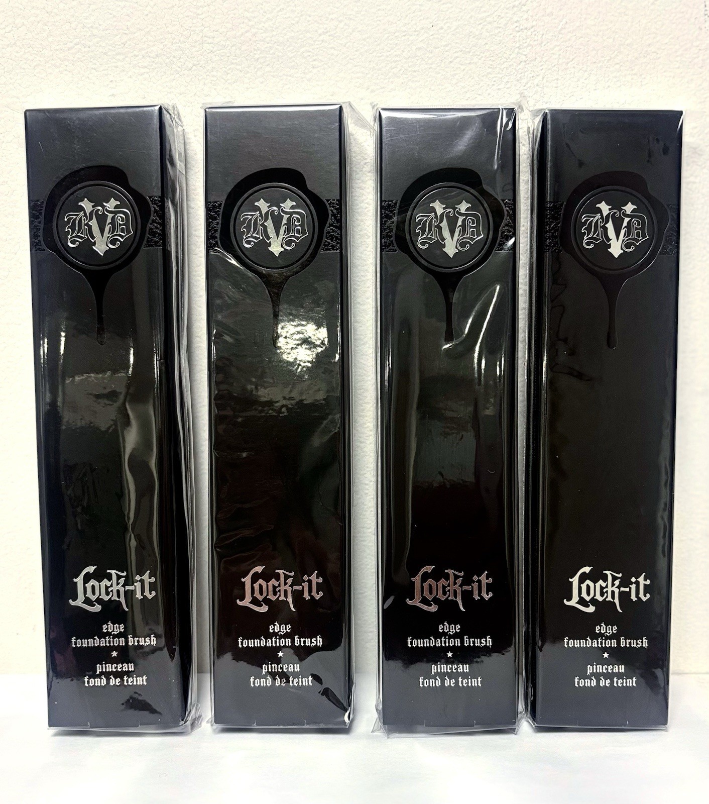 KVD Beauty Lock-It Edge Foundation Brush #10 *Discontinued* •NEW & SEALED•