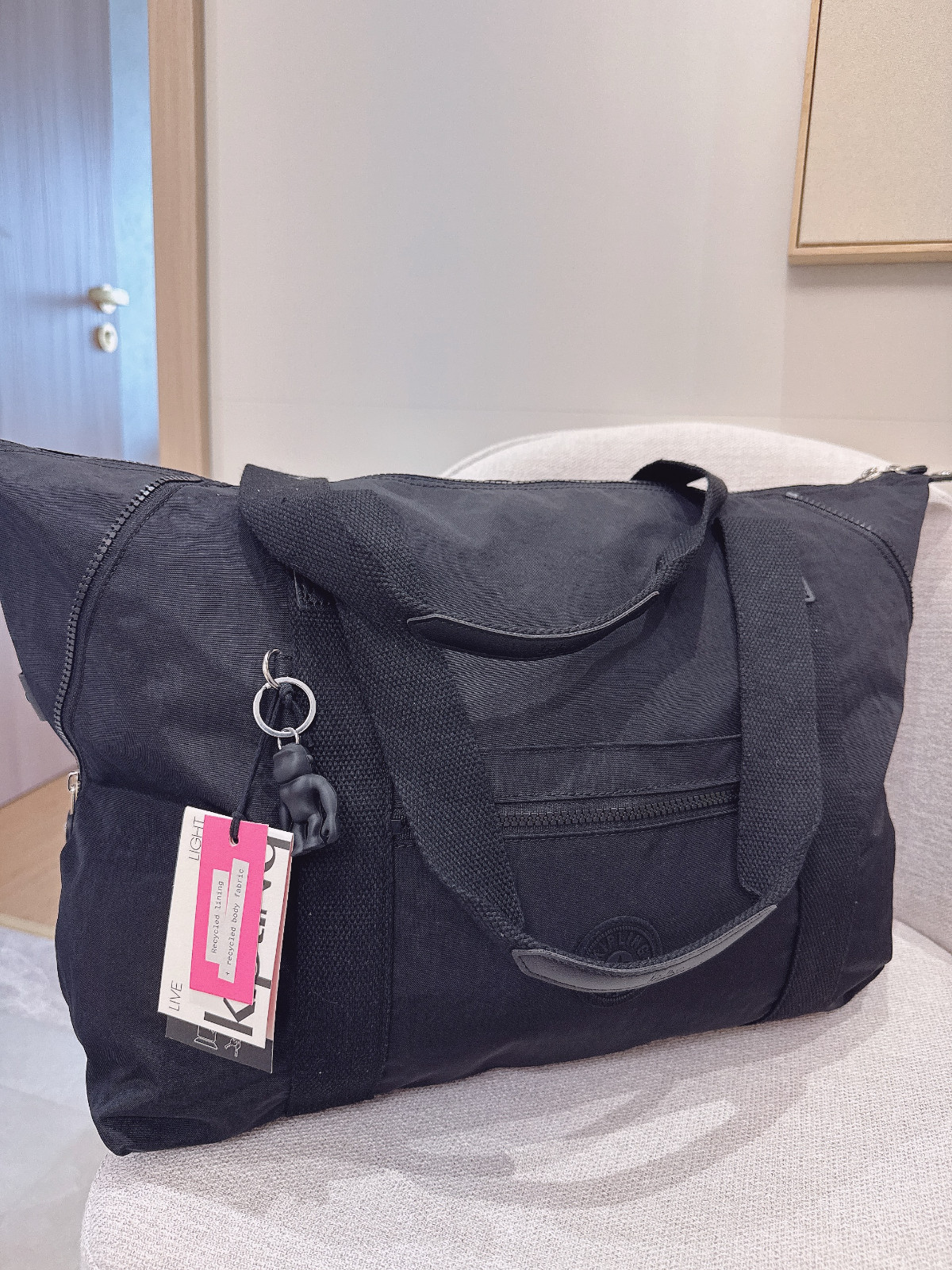 NWT Kipling Art Medium Tote Bag Black Extra Large Size light weight duffel