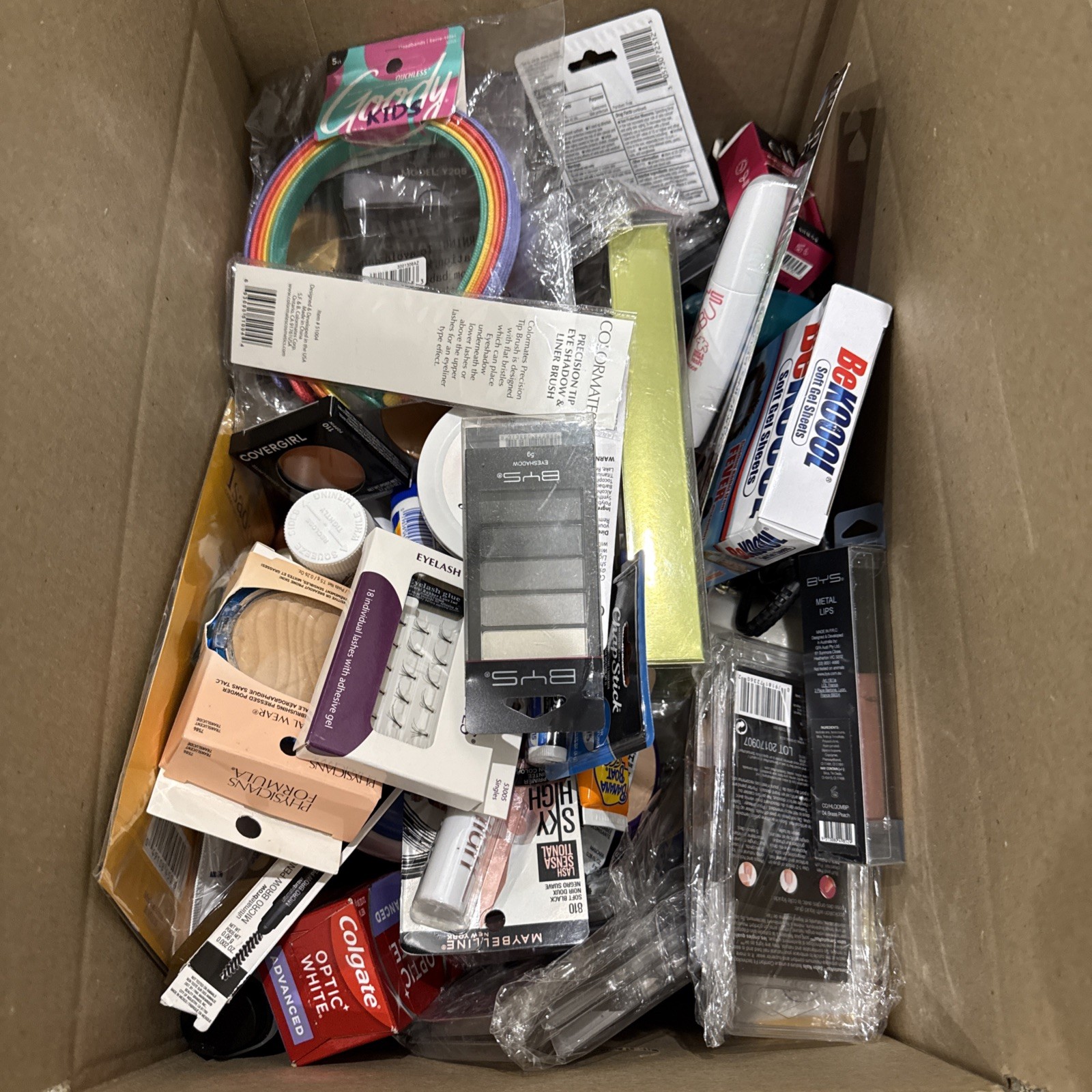 Amazon Returns Health & Beauty Lot – Wholesale Liquidation Box 60 Items (#39)