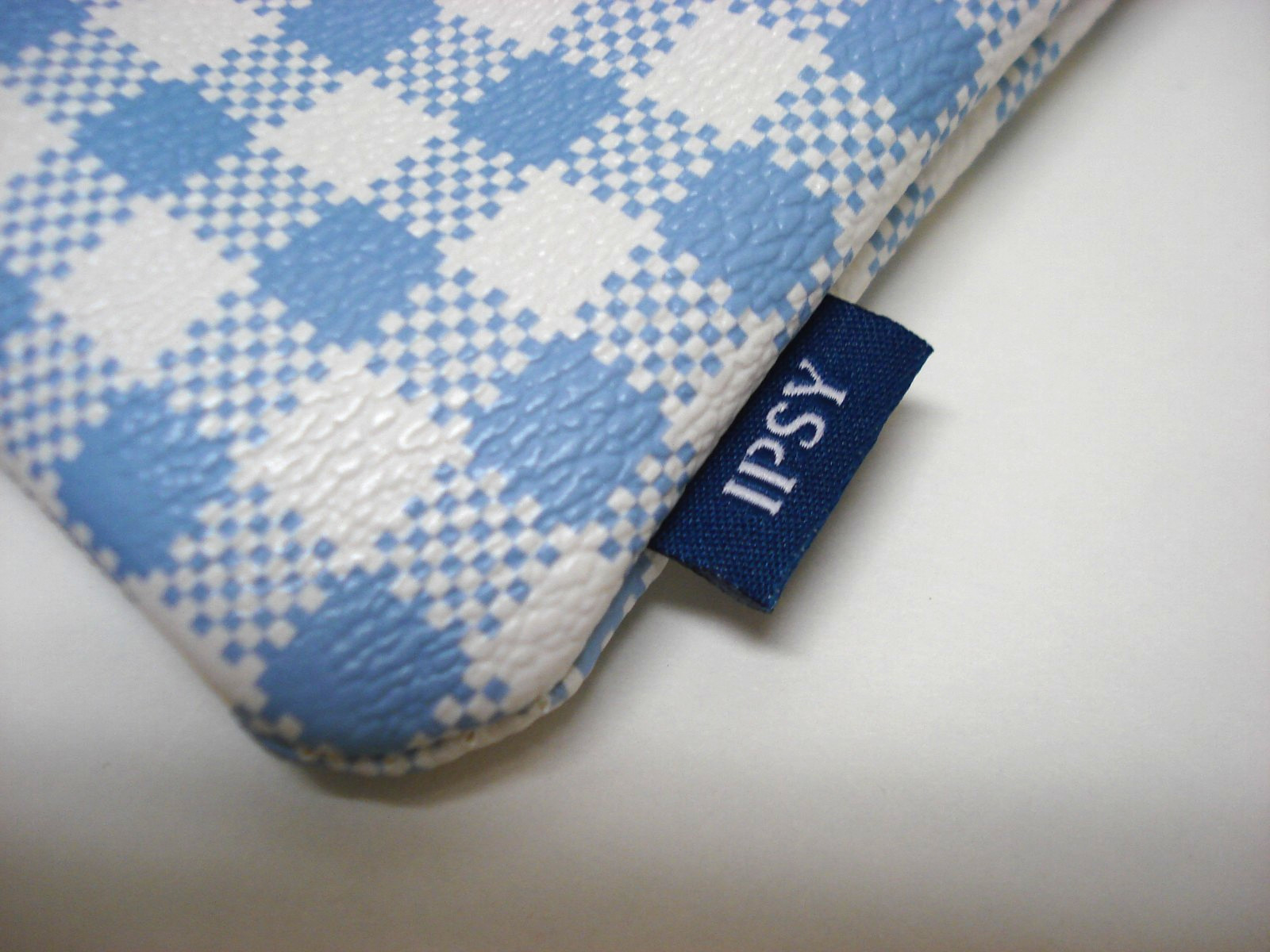Ipsy May 2026 Glam Cosmetics Bag Blue Check Wrist Strap Bag Only NEW w/Zipper