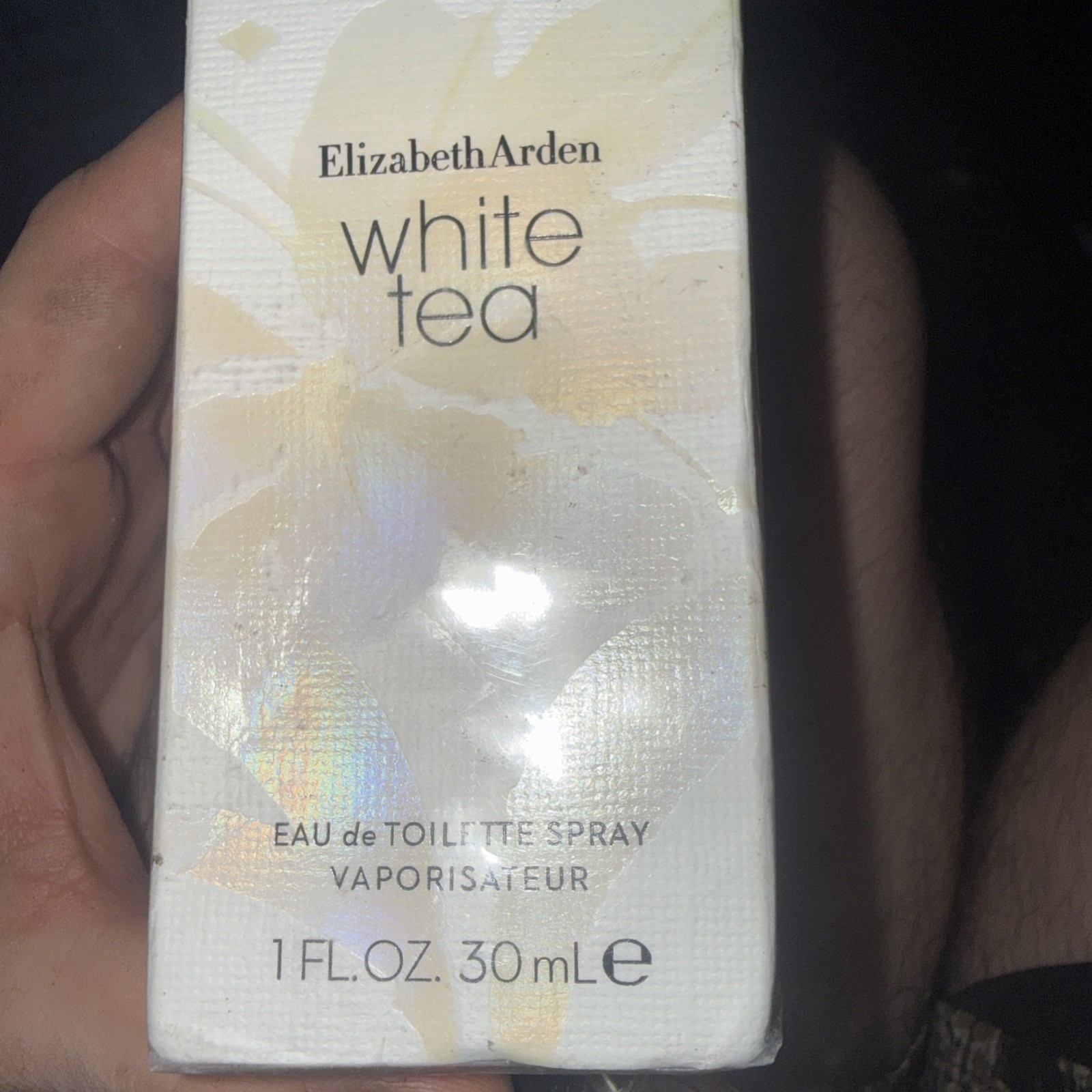 WHITE TEA ELIZABETH ARDEN EDT SPRAY 1.0 OZ FOR WOMEN-NEW IN BOX…..FREE BONUS!