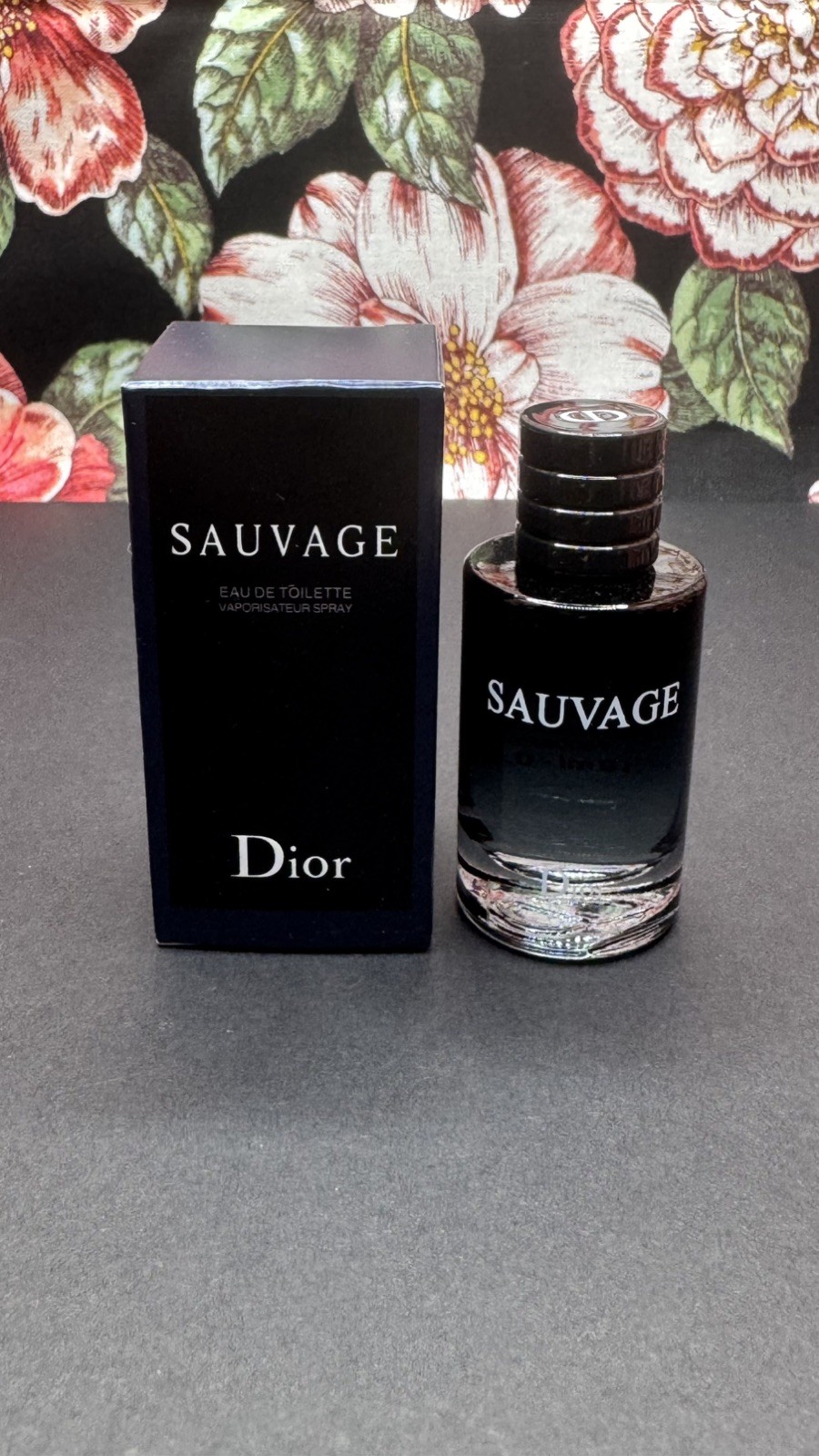 Dior Sauvage Eau de Toilette Spray for Men – 10ml