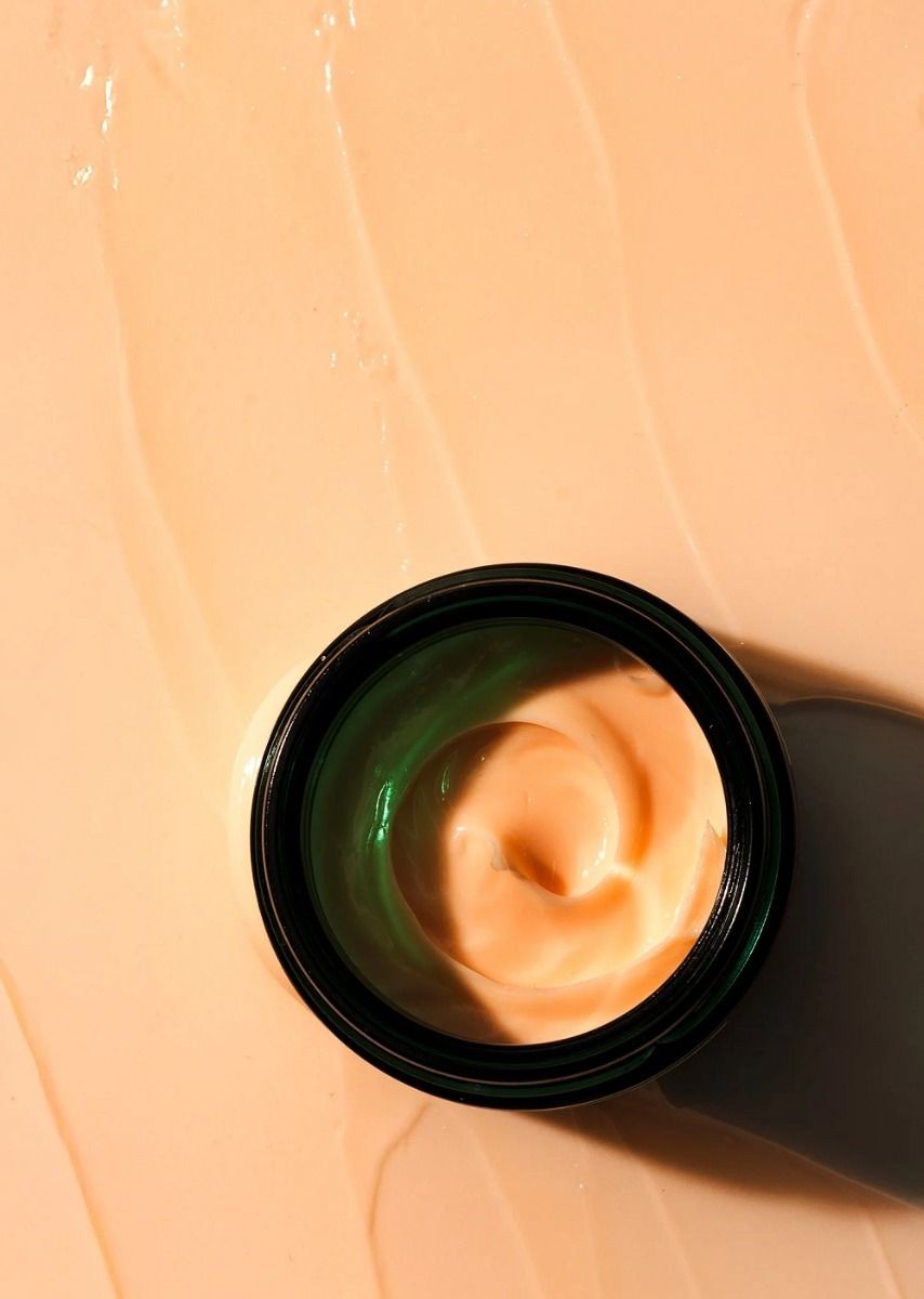 The Body Shop Vitamin C Glow Boosting | Moisturiser Daily Brightening Face Cream