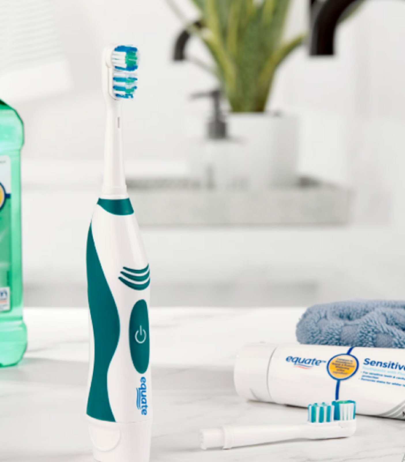 Advanced Dual Action Battery-Powered Electric Toothbrush with 2 Replacemet Head