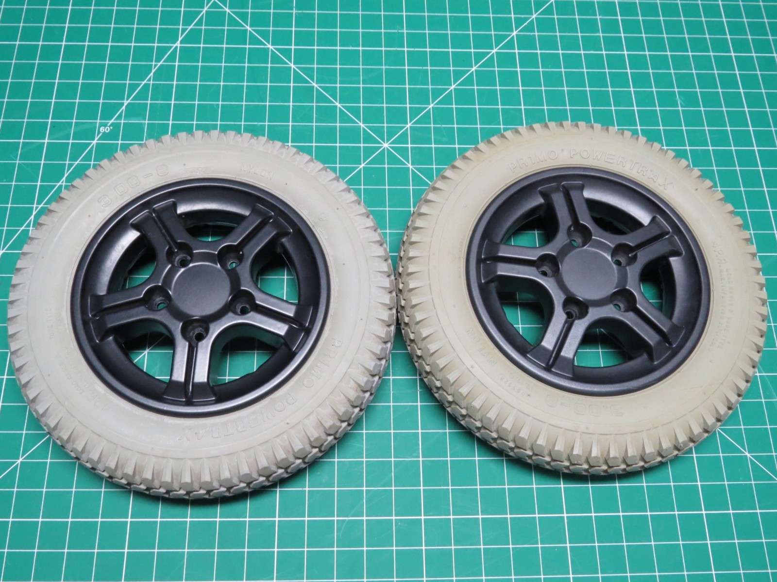 OEM Pride Quantum 6000 PRIMO 3.00-8 14″ Flat Free Tires/Alum Wheels Set
