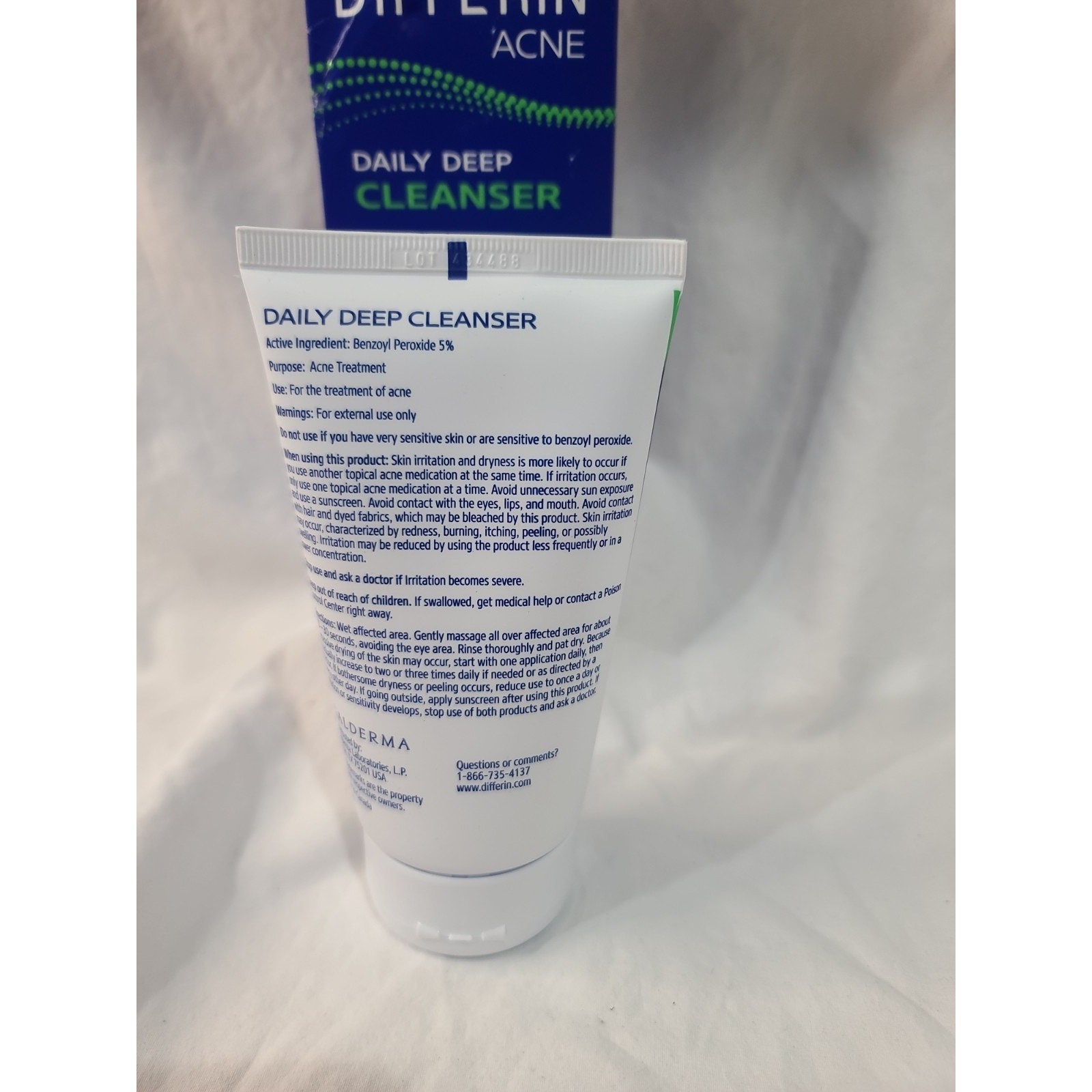 Differin Cleanser Benzoyl Peroxide 5 % – Daily Acne Treatment 4 fl. (10/27)